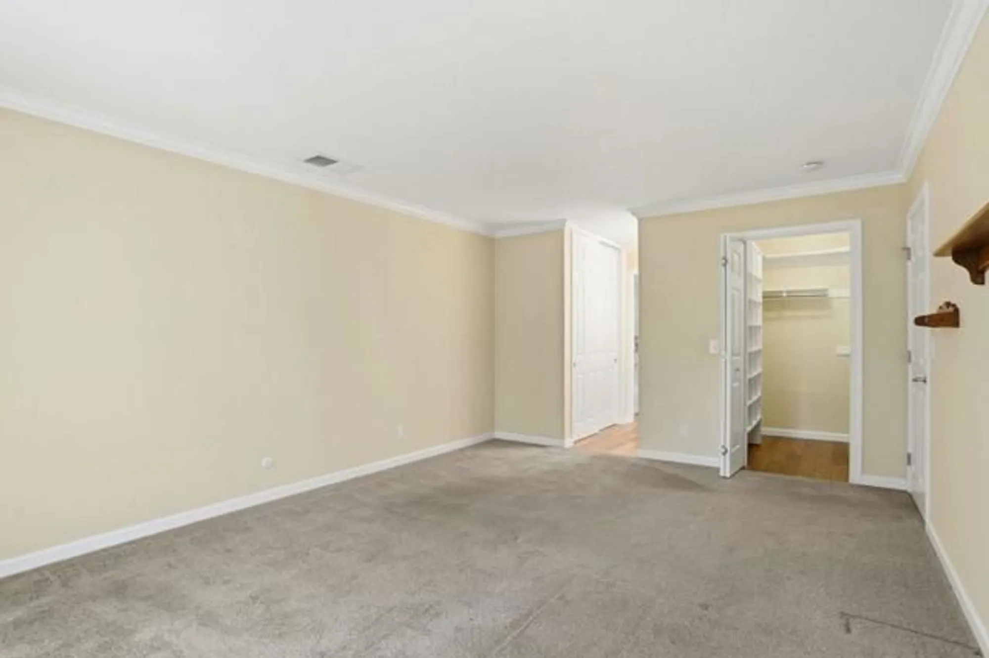 Property Slideshow image 13 of 35 | 6361 whaley dr, San Jose, CA, 95135