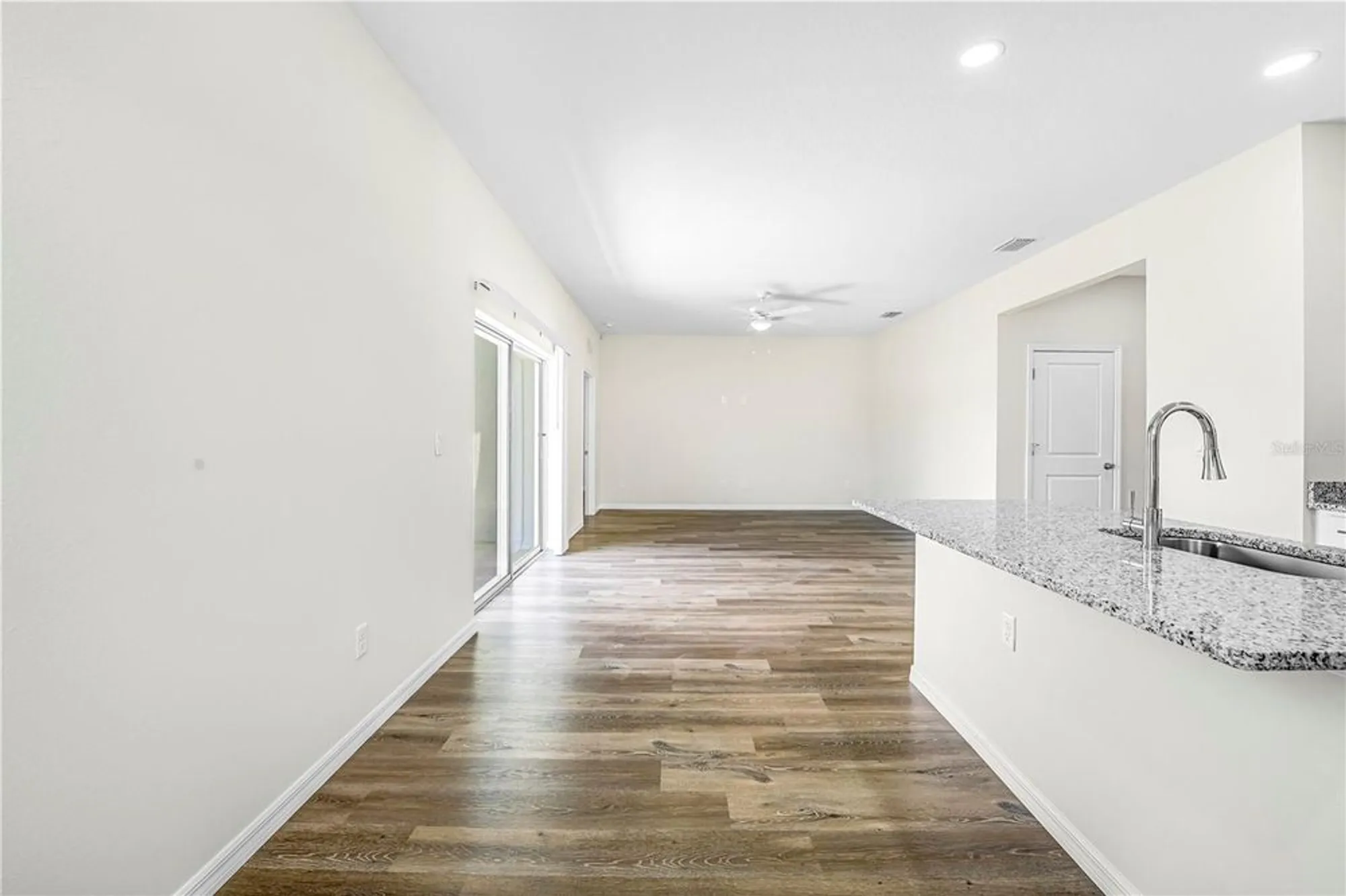 Property Slideshow image 15 of 75 | 9313 gentle ben ct, Weeki Wachee, FL, 34613