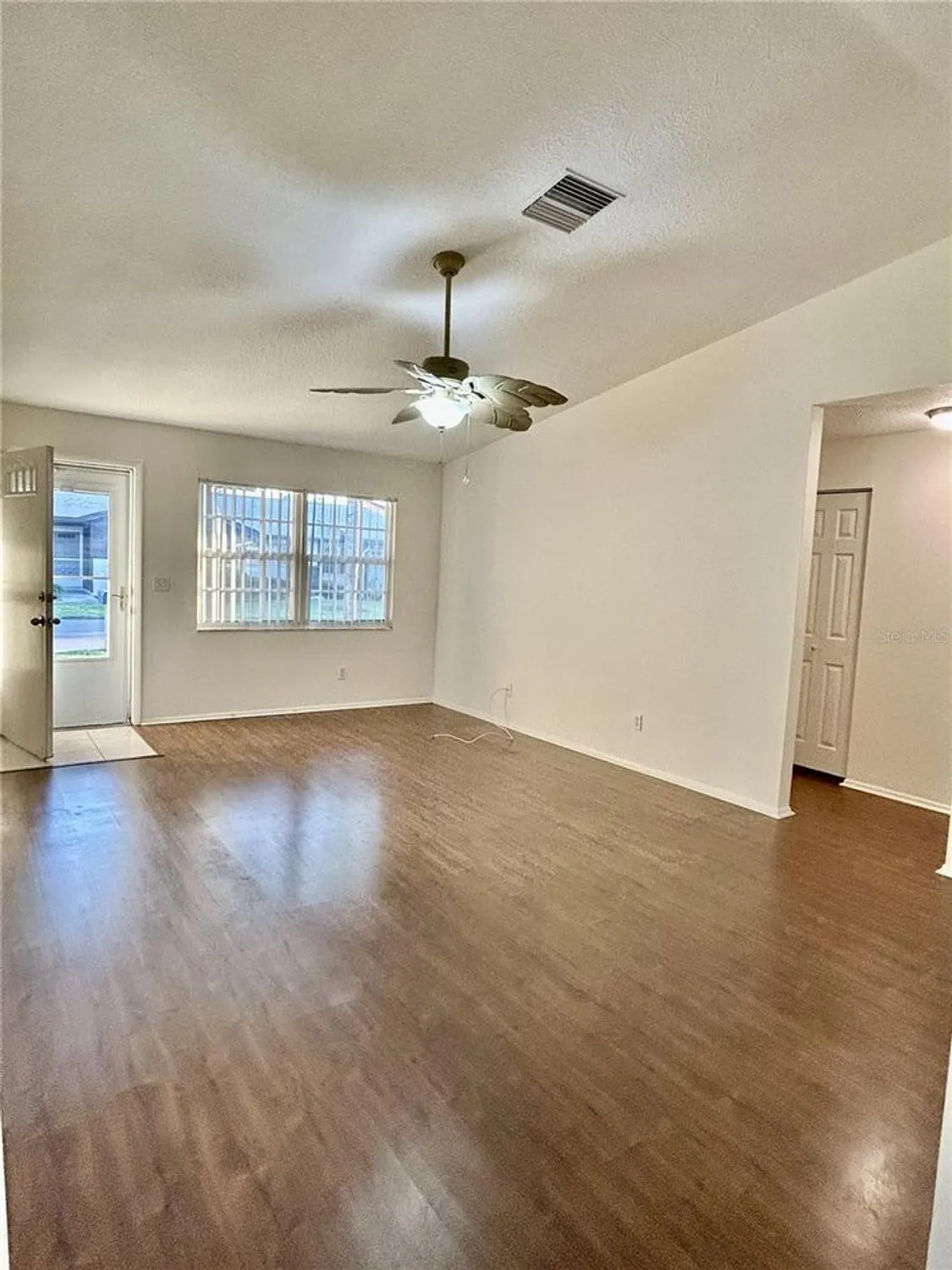 Property Slideshow image 3 of 19 | 1421 heather ridge blvd # 1421, Dunedin, FL, 34698