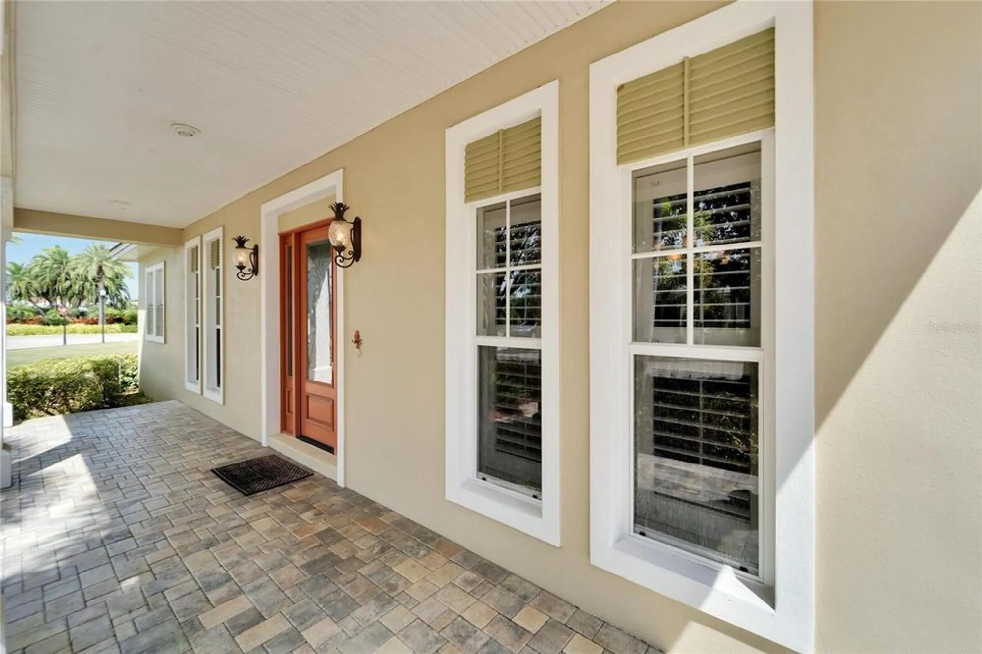 Property Slideshow image 8 of 98 | 517 mirabay blvd, Apollo Beach, FL, 33572