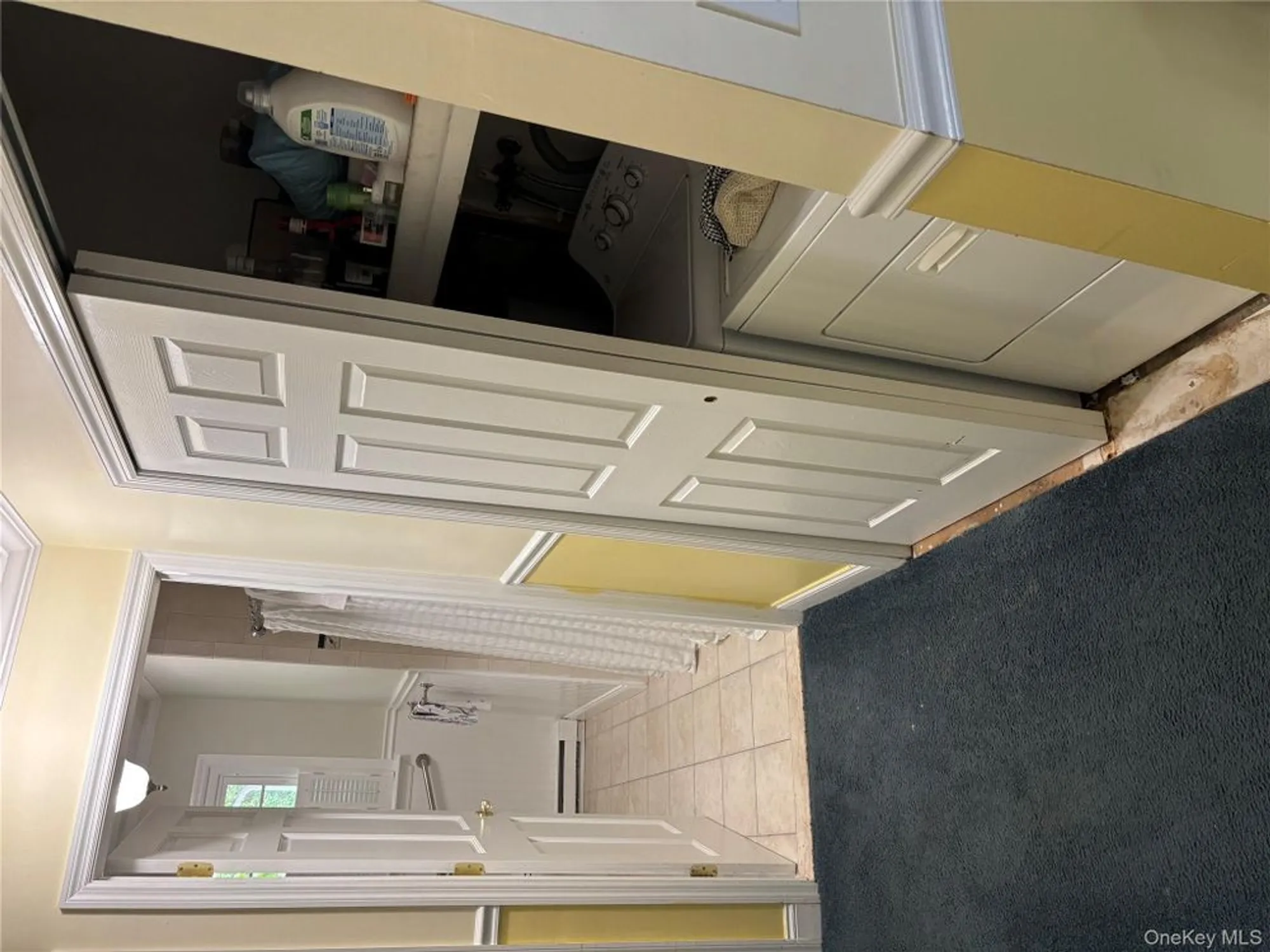 Property Slideshow image 15 of 21 | 190 canterbury dr, Ridge, NY, 11961