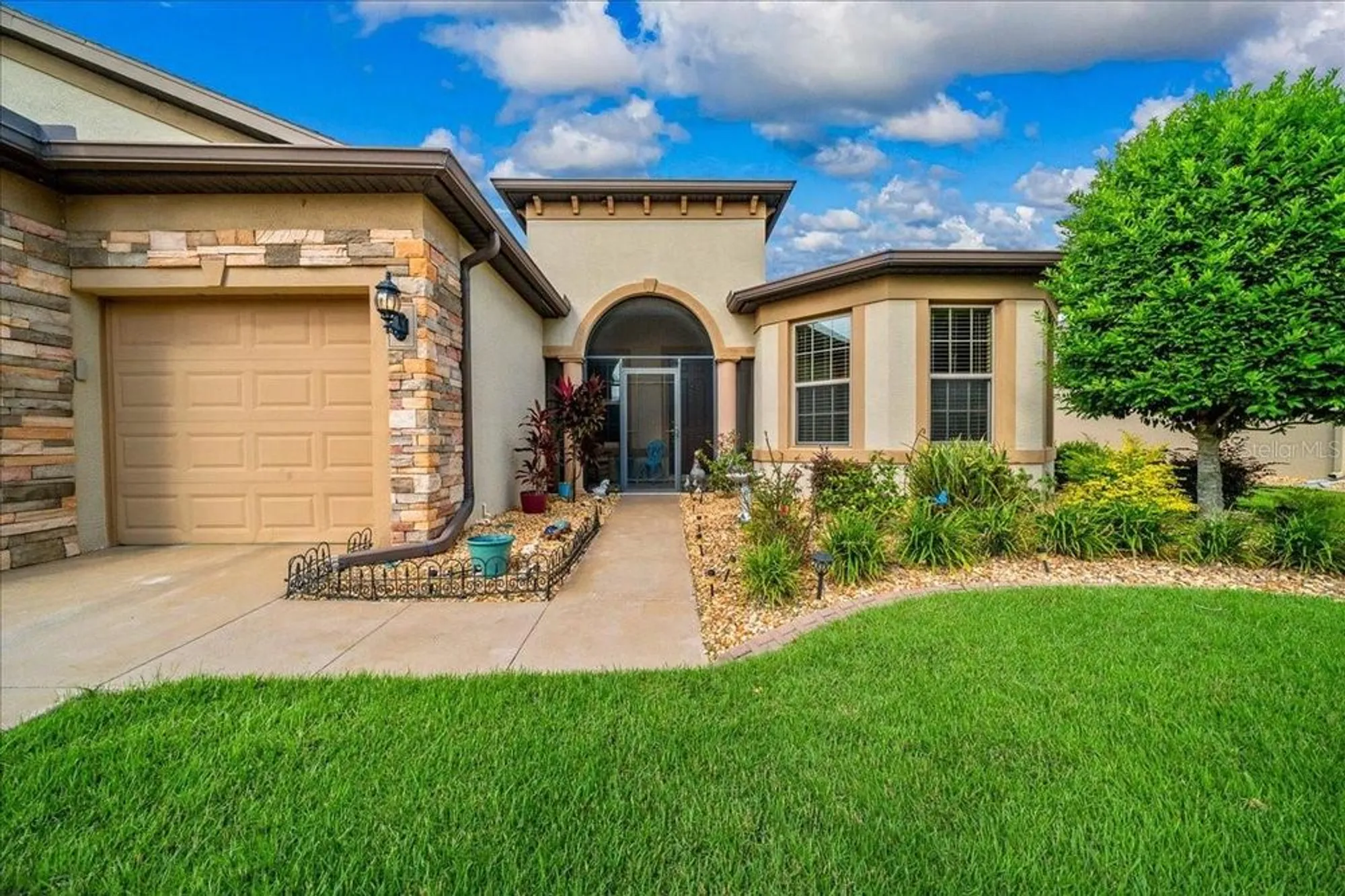 Property Slideshow image 6 of 55 | 7646 sw 100th ct, Ocala, FL, 34481