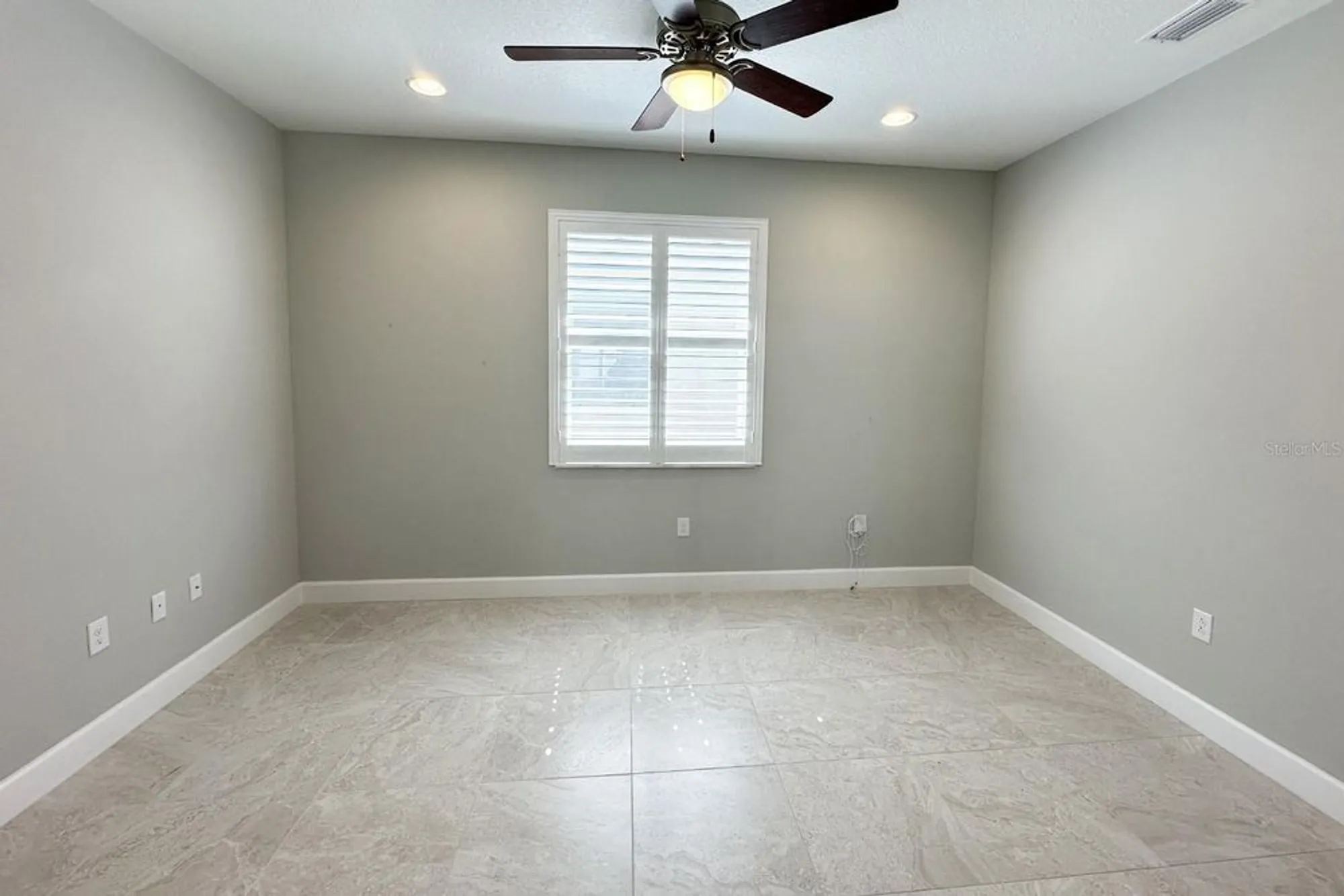 Property Slideshow image 20 of 50 | 37 lagoon way, Palm Coast, FL, 32137