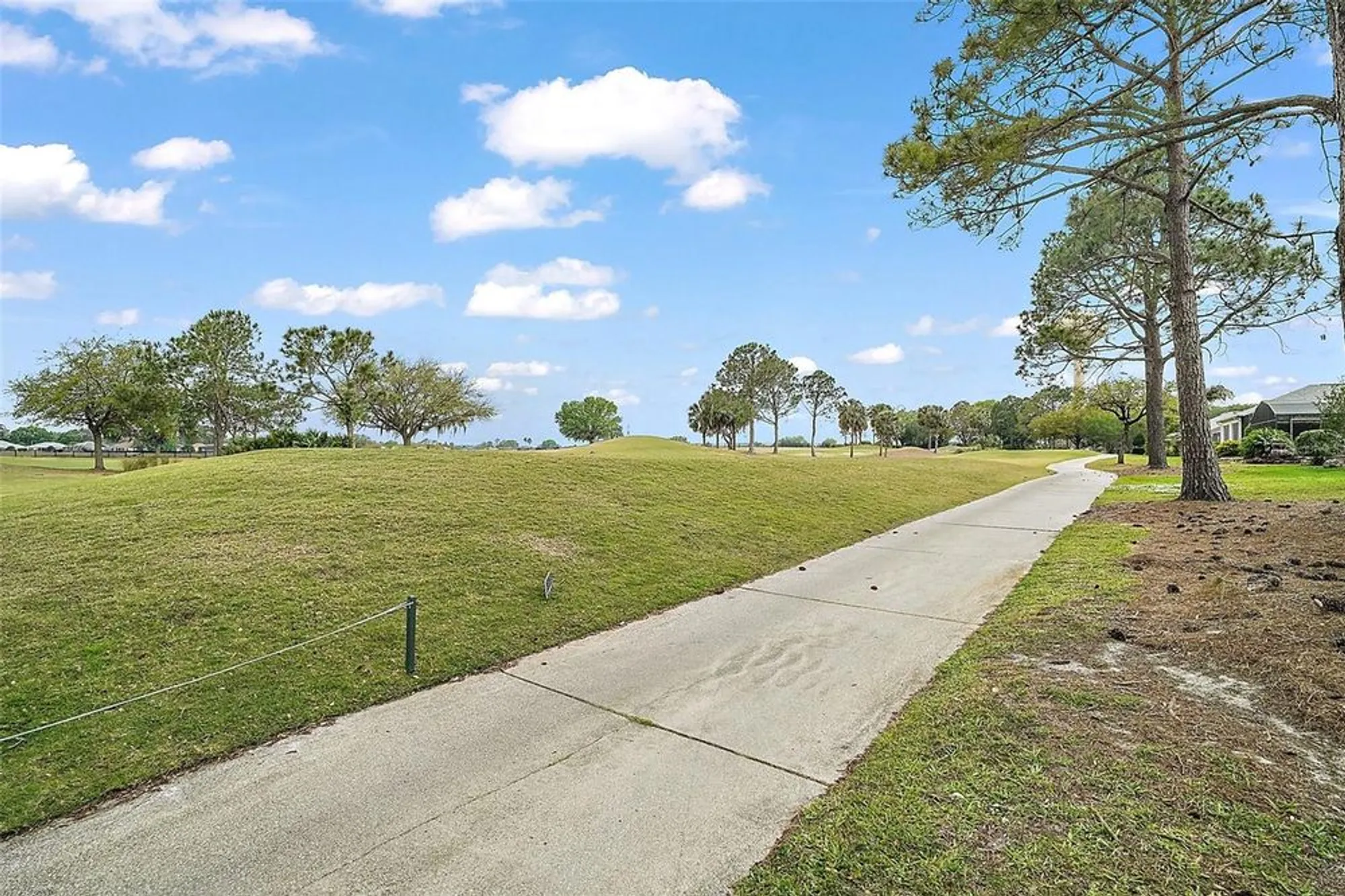 Property Slideshow image 35 of 38 | 1738 augustine dr, The Villages, FL, 32159