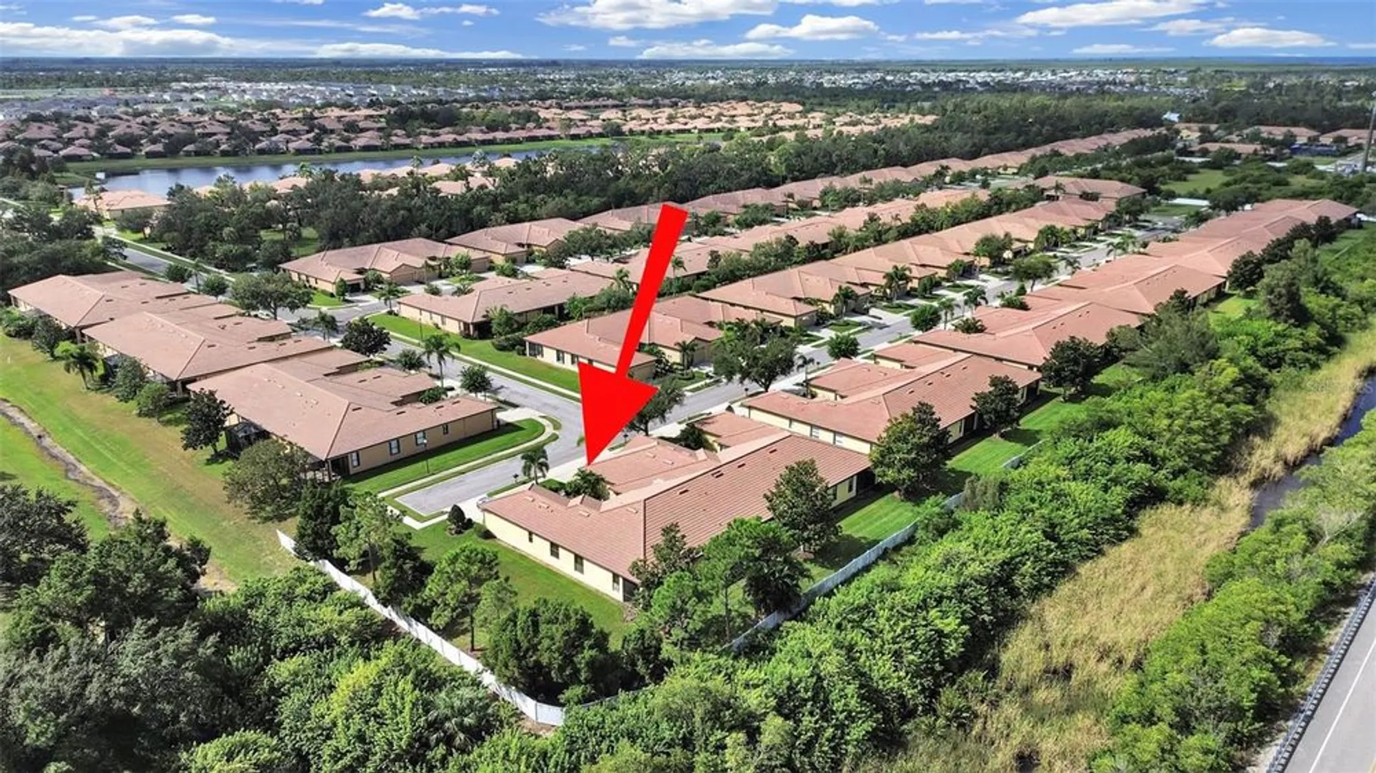 Property Slideshow image 100 of 100 | 303 bluewater falls ct, Apollo Beach, FL, 33572