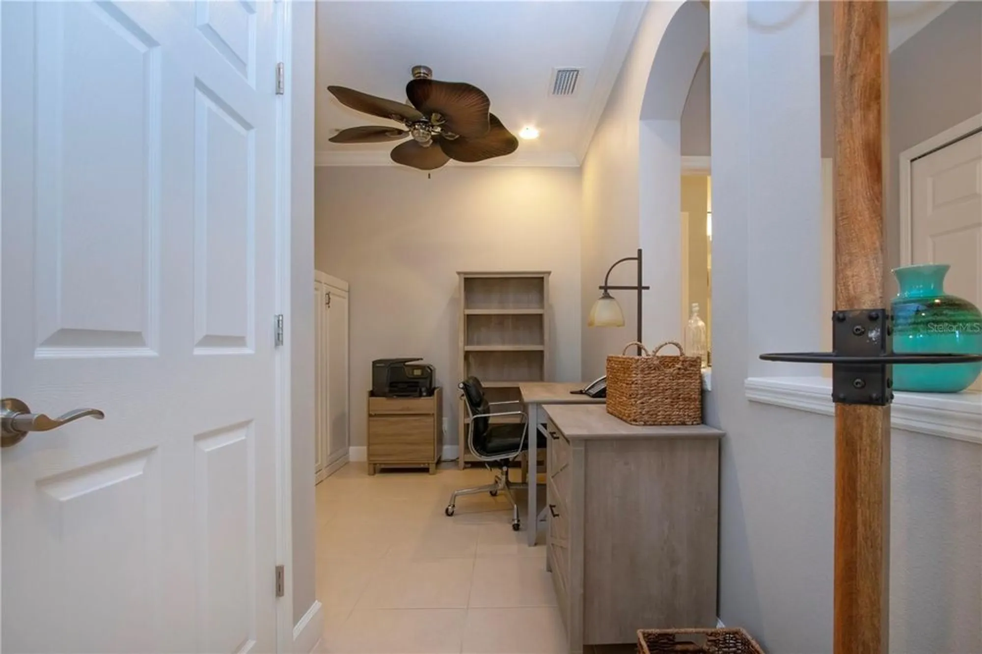 Property Slideshow image 31 of 59 | 2501 sapphire greens ln, Sun City Center, FL, 33573