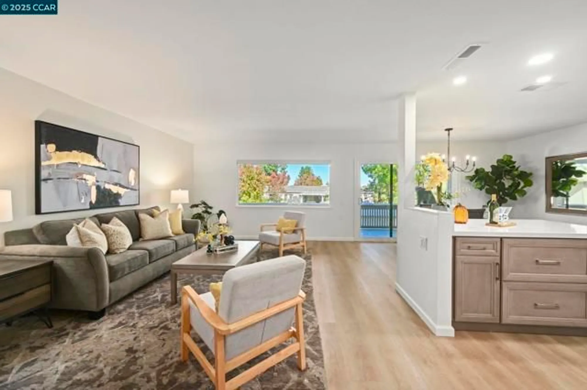 Property Slideshow image 3 of 42 | 1508 canyonwood ct apt 12, Walnut Creek, CA, 94595