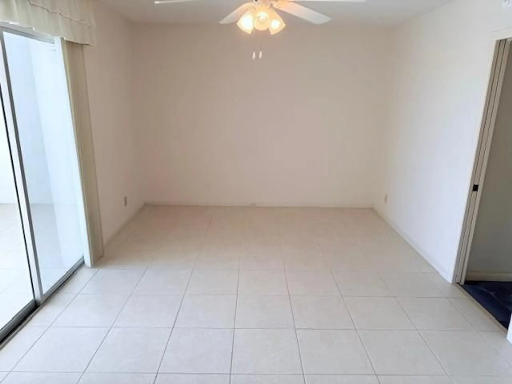 Property Slideshow image 6 of 60 | 408 grantham a # 408, Deerfield Beach, FL, 33442