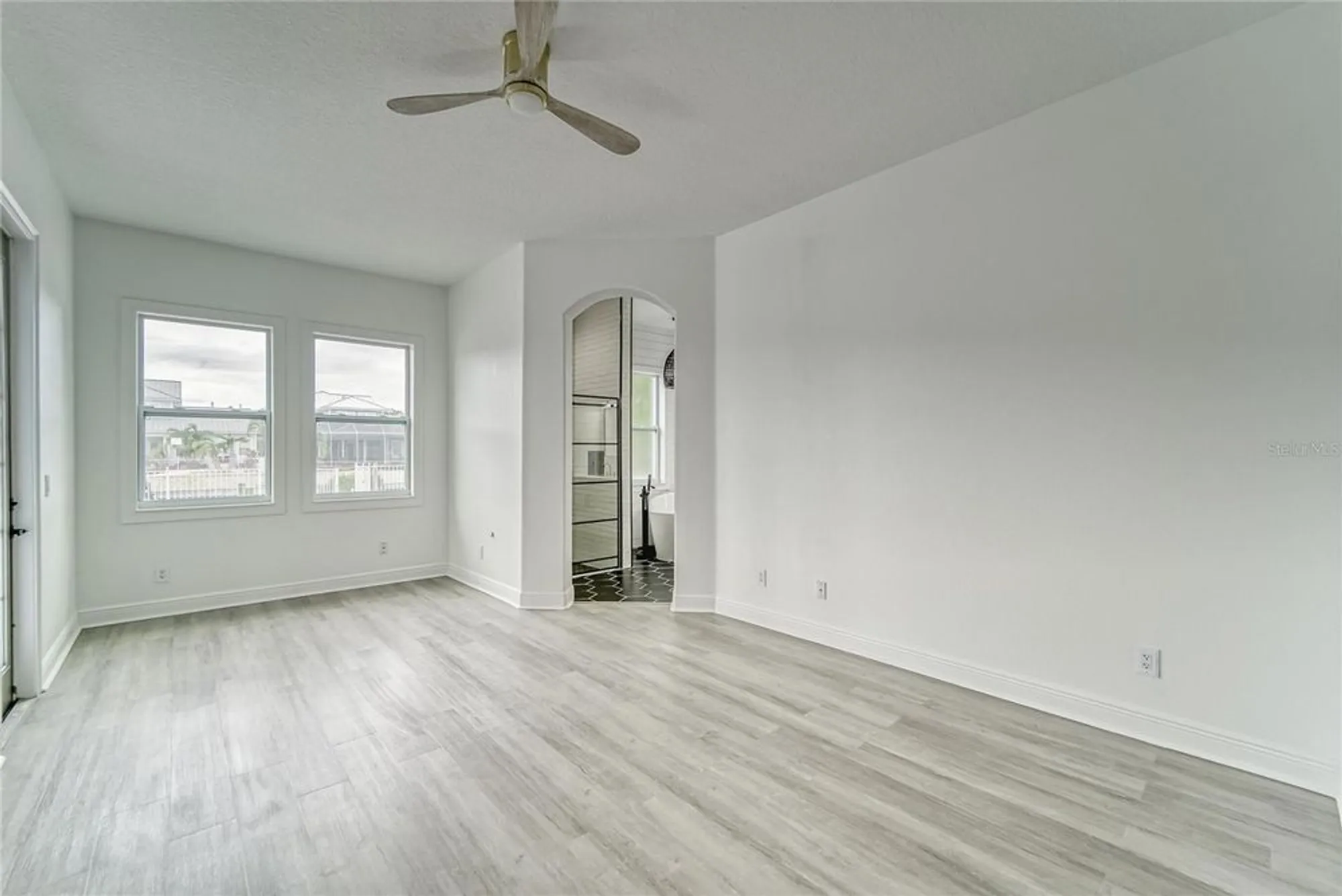 Property Slideshow image 40 of 81 | 5718 sea turtle pl, Apollo Beach, FL, 33572