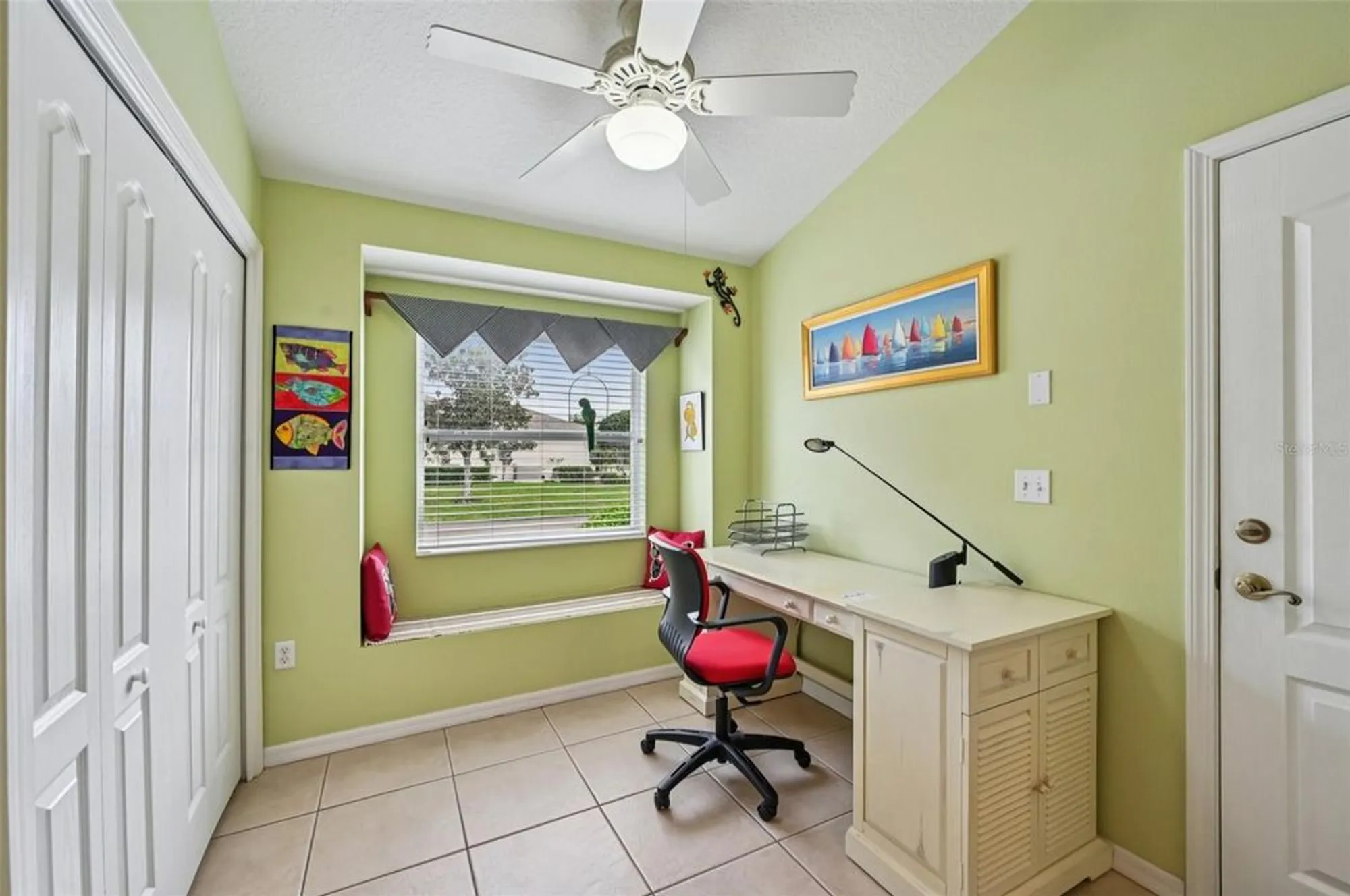 Property Slideshow image 23 of 61 | 2103 grantham greens dr, Sun City Center, FL, 33573
