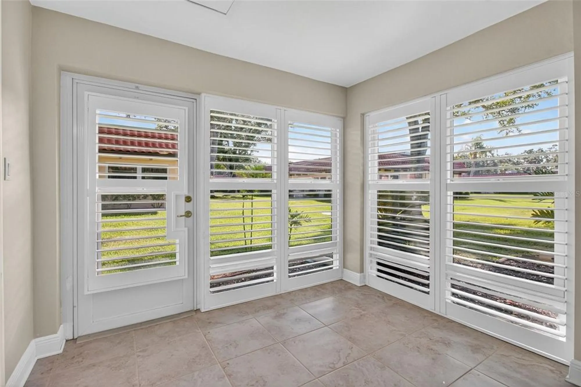 Property Slideshow image 12 of 36 | 1701 pinehurst rd 22b, Dunedin, FL, 34698