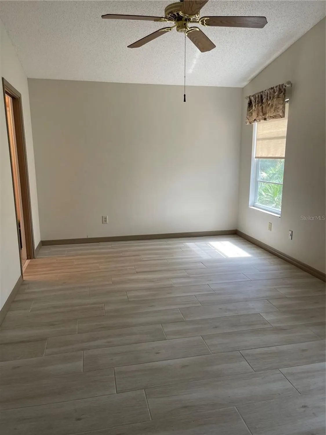 Property Slideshow image 10 of 24 | 89 crooked pine rd, Port Orange, FL, 32128