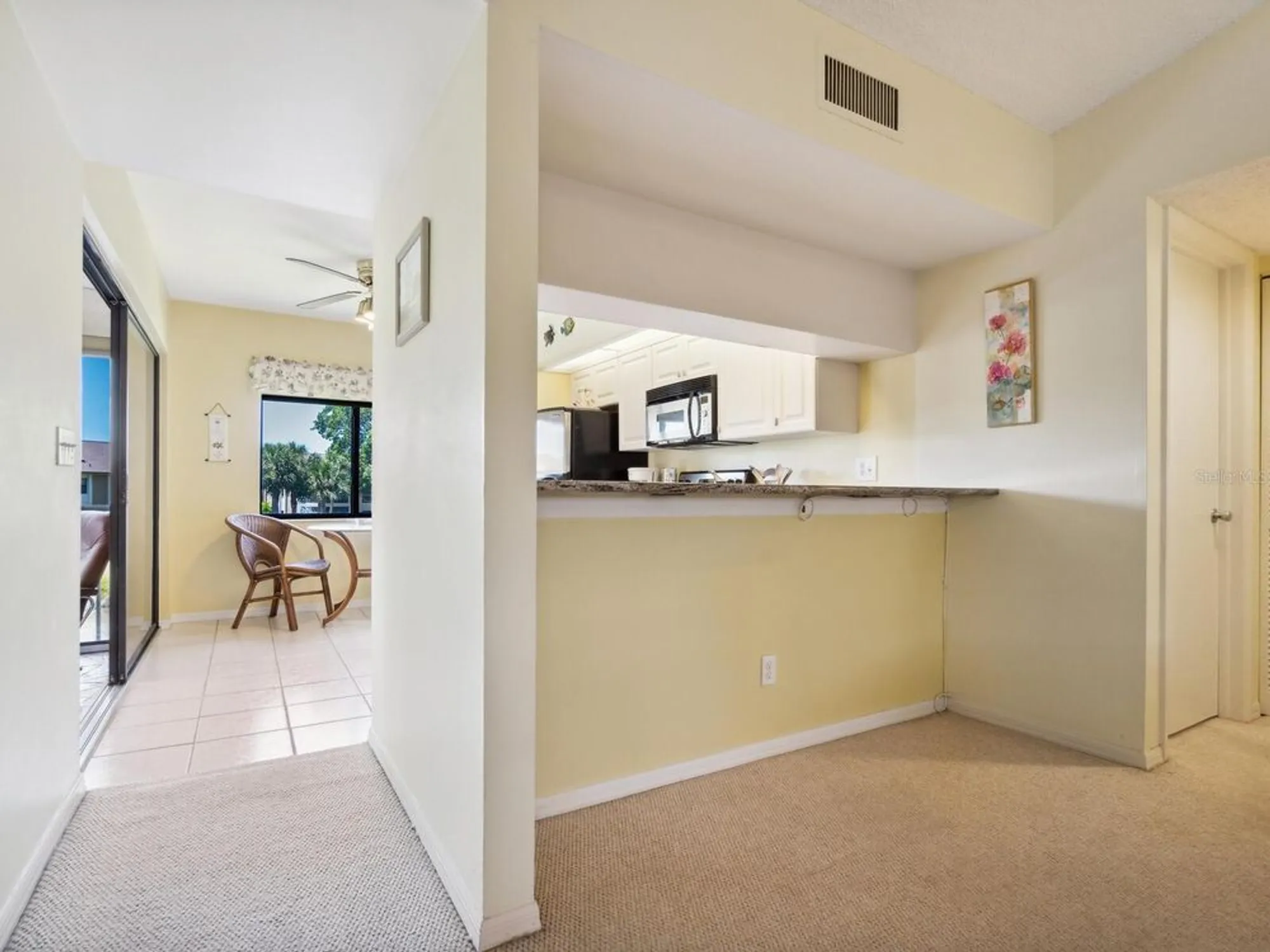Property Slideshow image 12 of 43 | 5228 landings blvd 202, Sarasota, FL, 34231