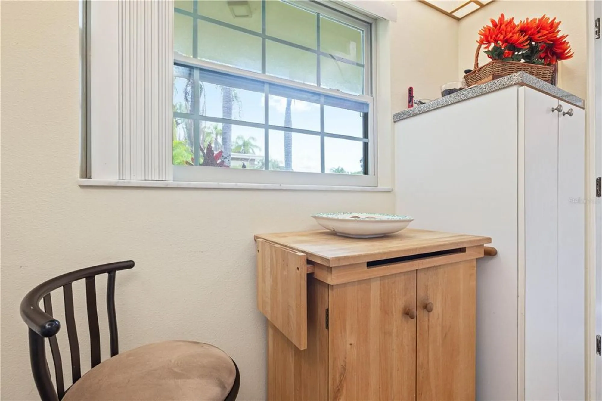 Property Slideshow image 13 of 29 | 19029 us highway 19 n apt 3-1, Clearwater, FL, 33764