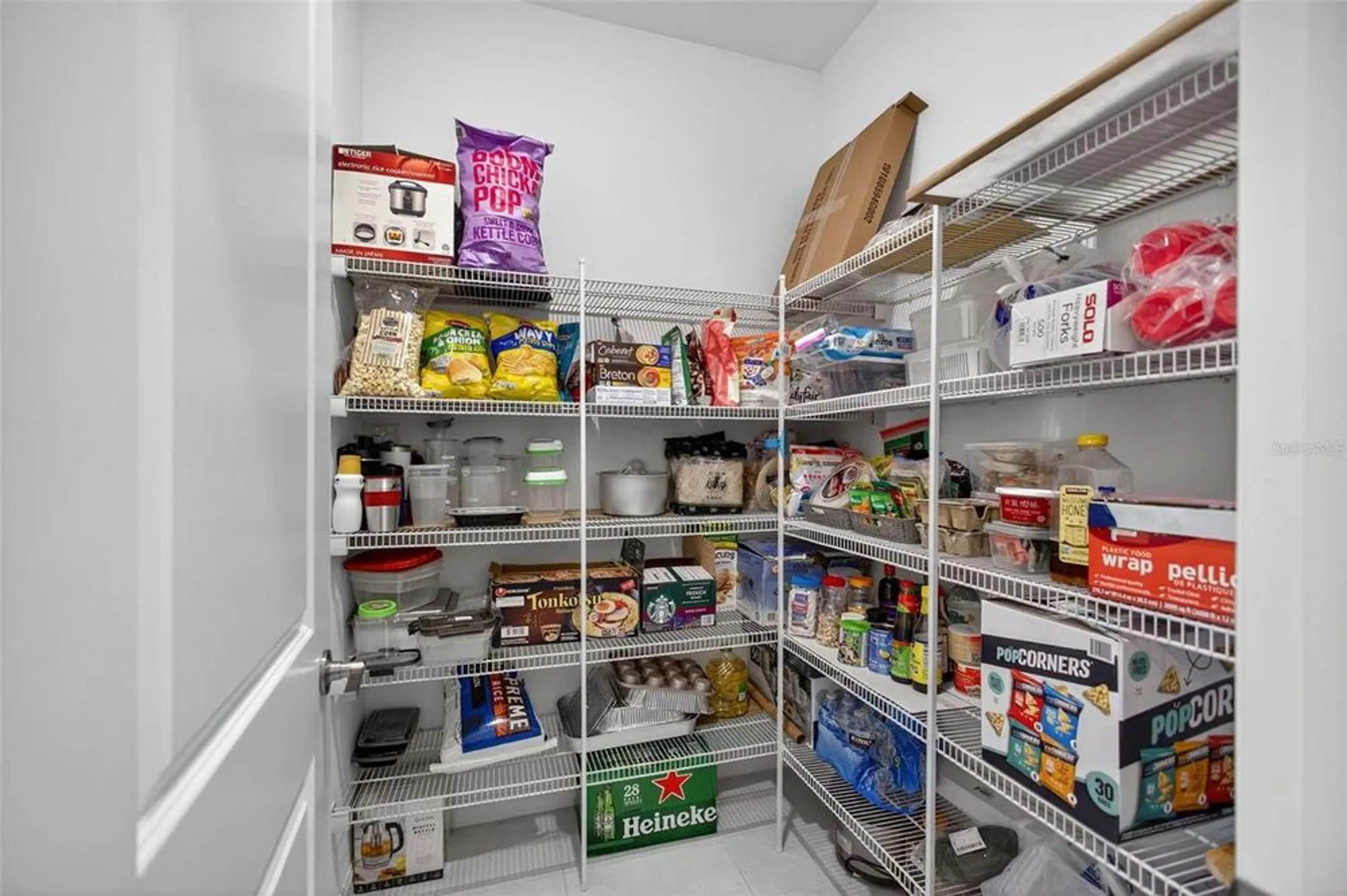 Property Slideshow image 18 of 47 | 16426 paynes mill dr, Bradenton, FL, 34211