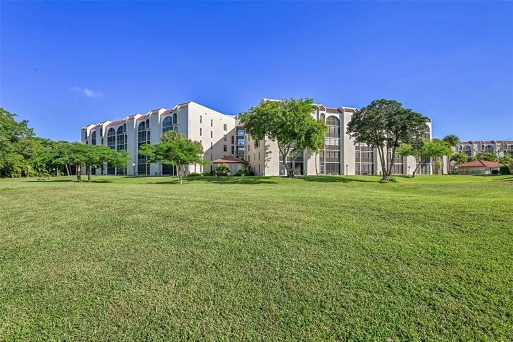 Property Slideshow image 70 of 73 | 3591 environ blvd a305, Lauderhill, FL, 33319