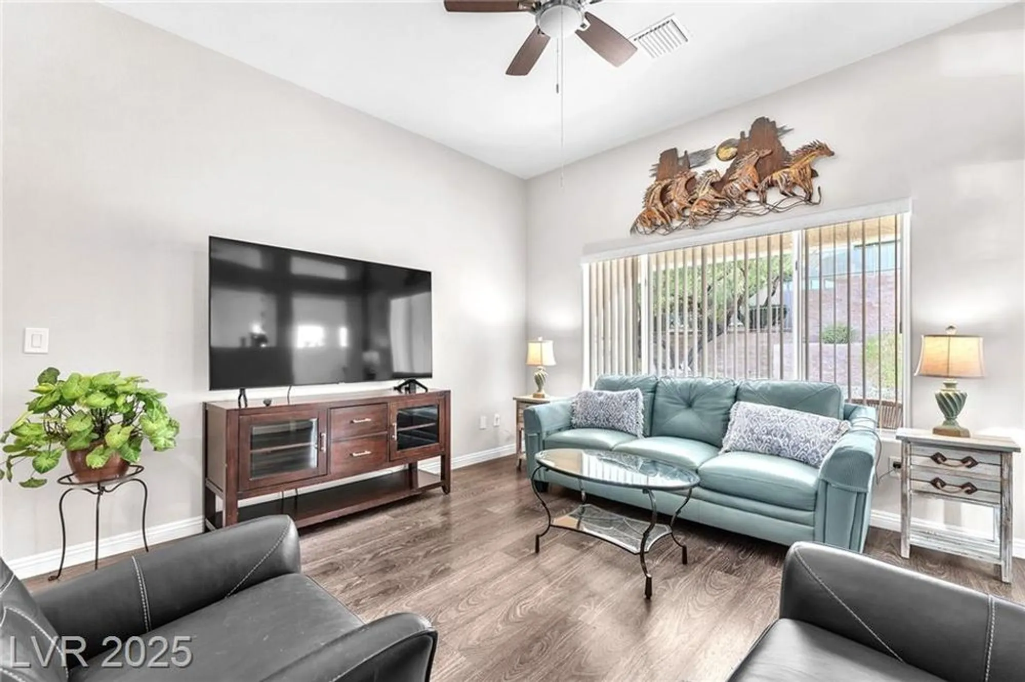 Property Slideshow image 11 of 27 | 10725 sky meadows avenue ave, Las Vegas, NV, 89134