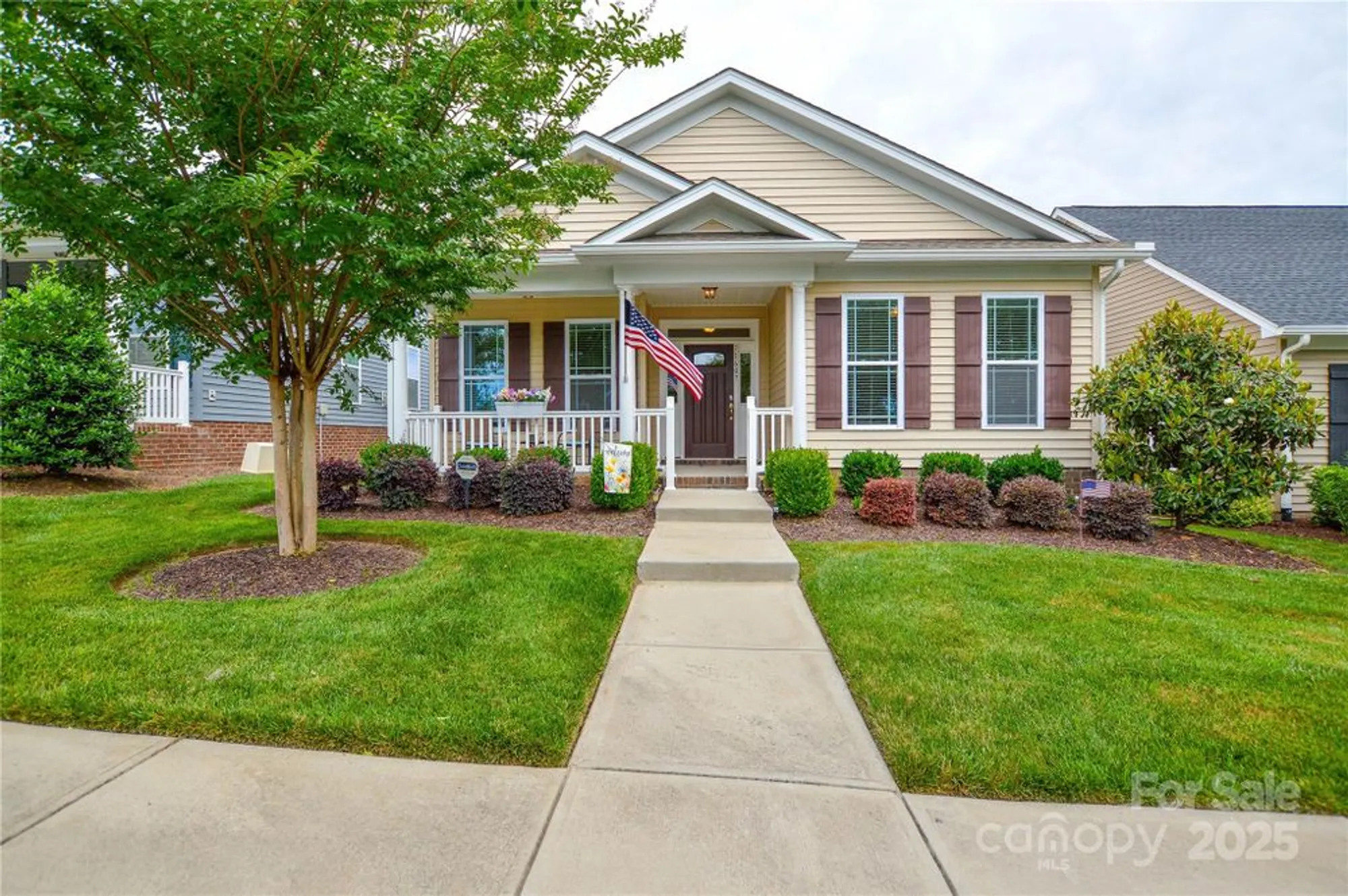 Property Slideshow image 1 of 20 | 11607 meetinghouse dr, Cornelius, NC, 28031