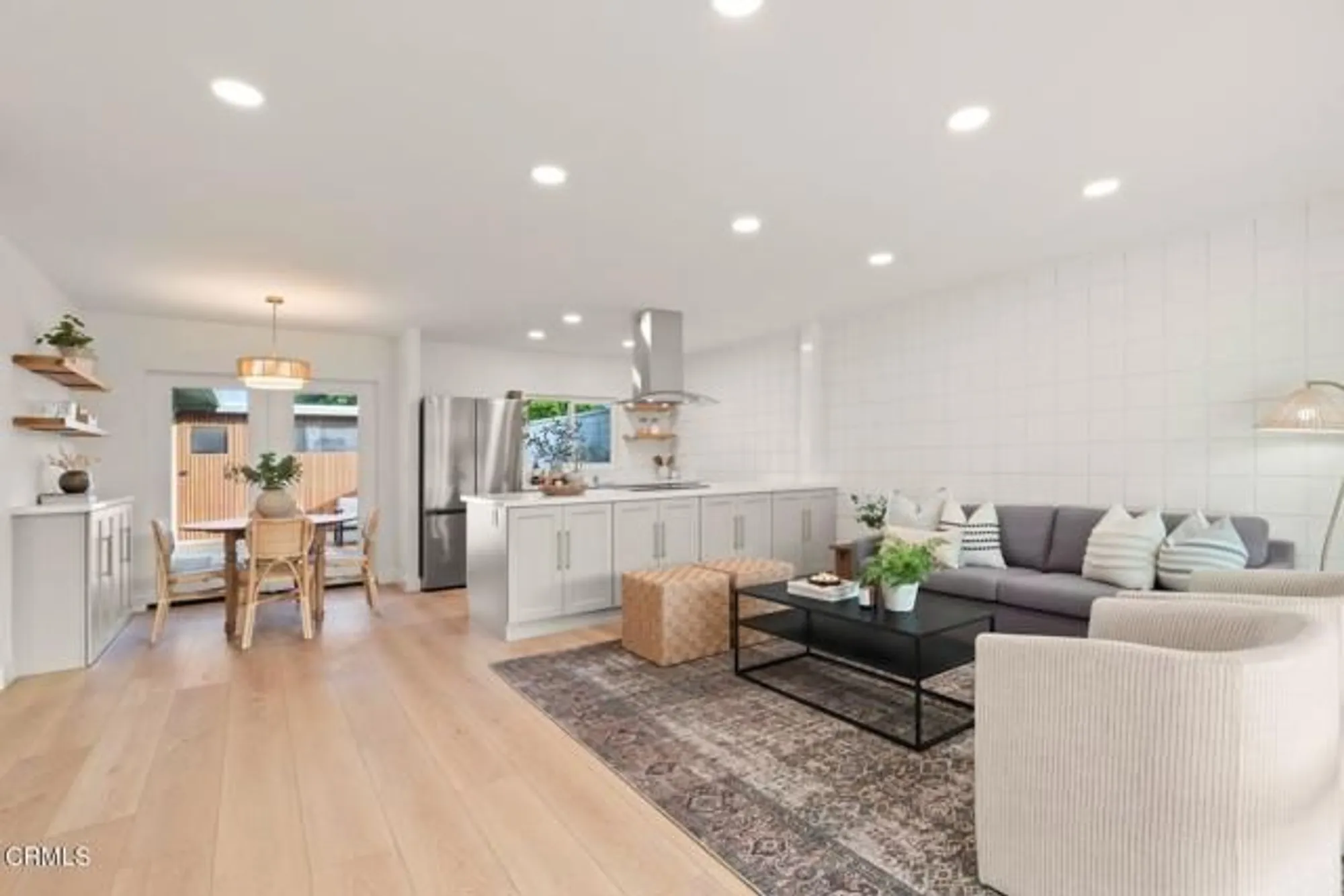 Property Slideshow image 10 of 37 | 241 e fiesta grn, Port Hueneme, CA, 93041