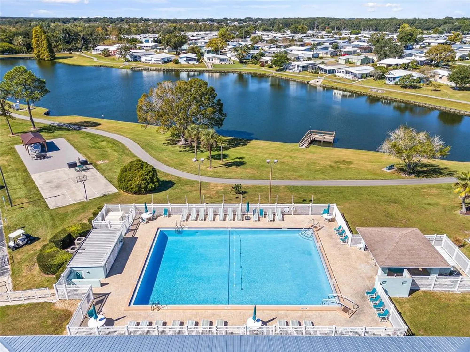 Property Slideshow image 32 of 34 | 1576 longbow dr, Lakeland, FL, 33810