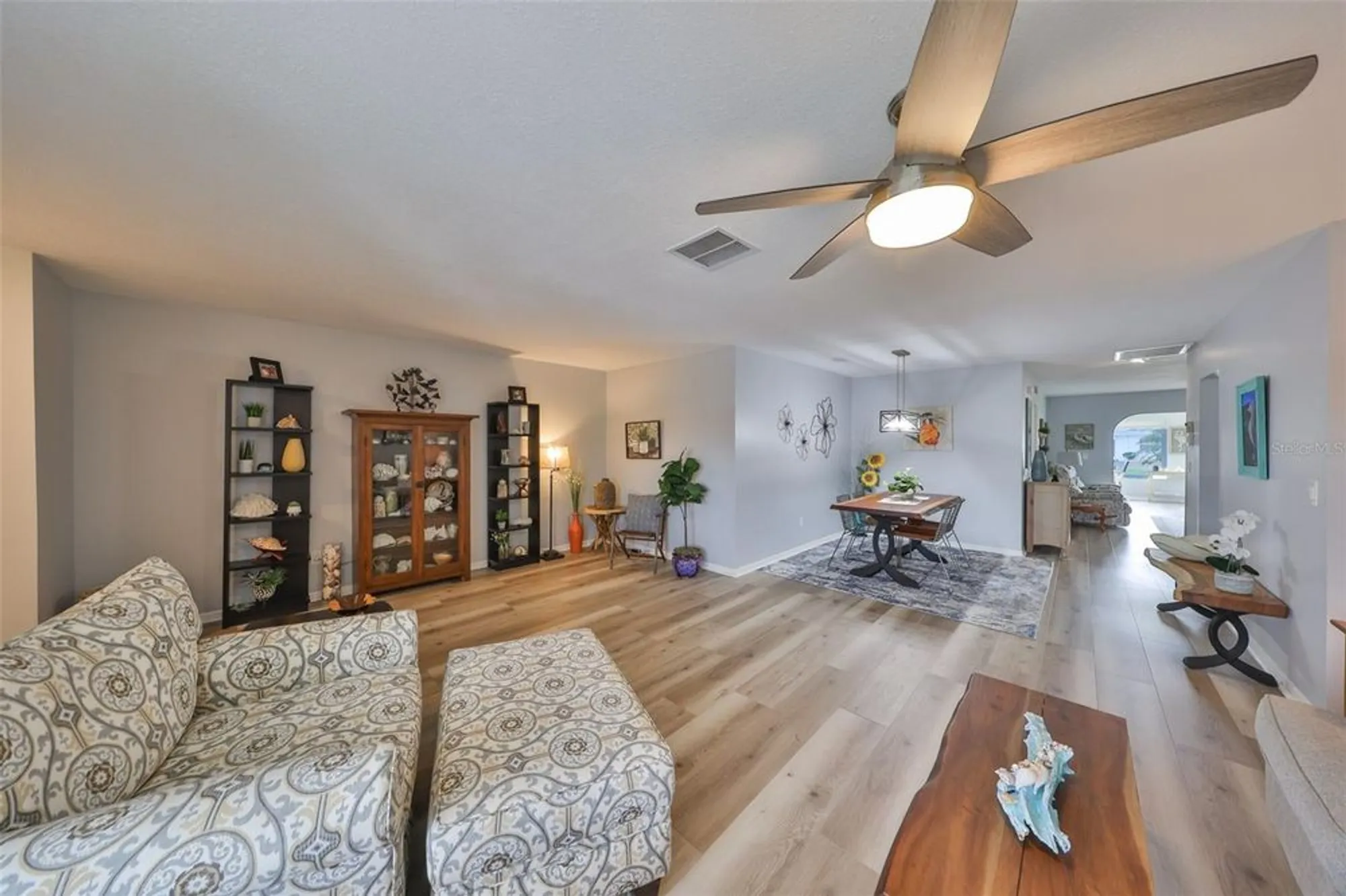 Property Slideshow image 10 of 55 | 1805 columbine pl, Sun City Center, FL, 33573