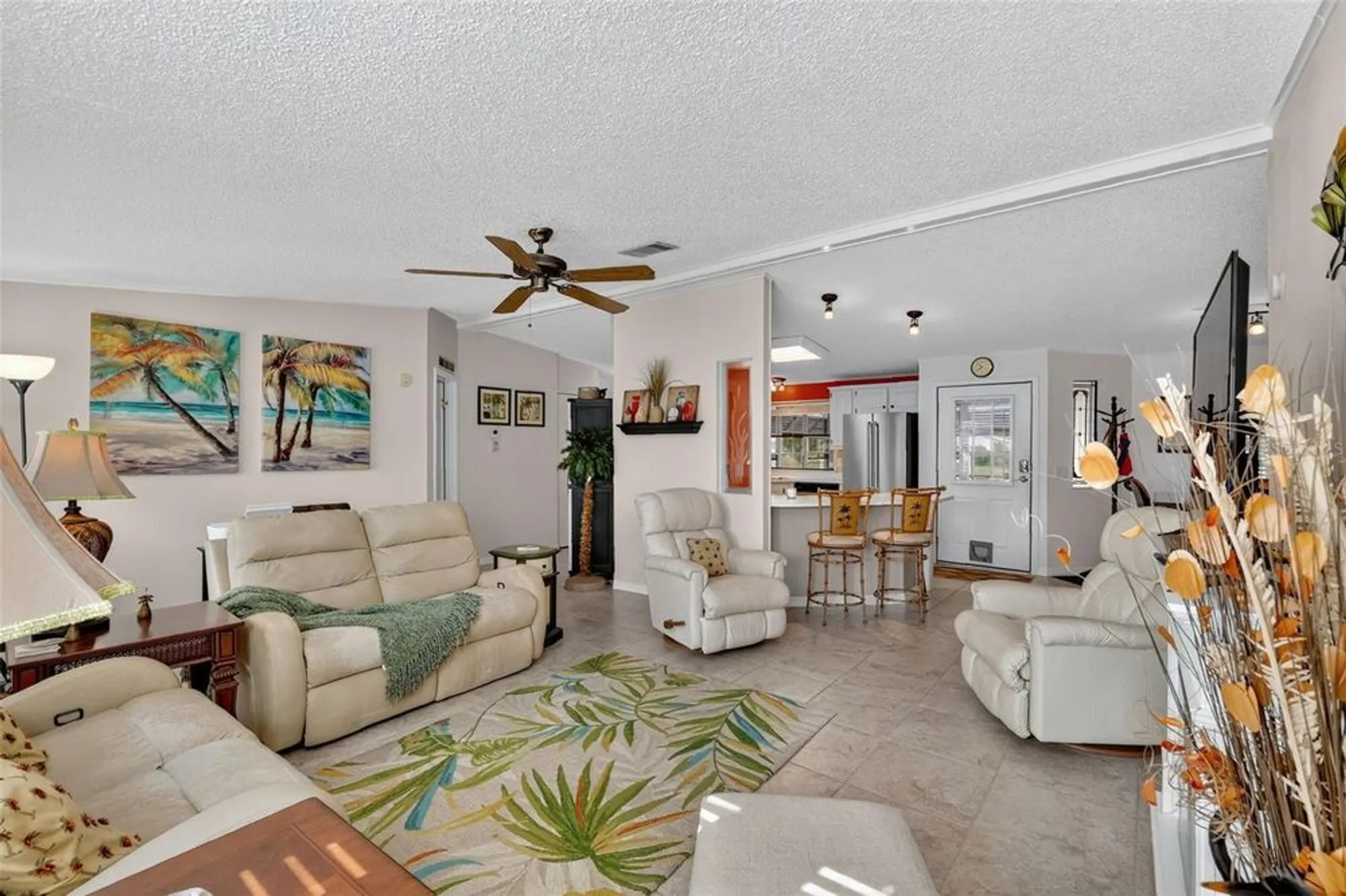 Property Slideshow image 10 of 28 | 5140 desoto way, Leesburg, FL, 34748