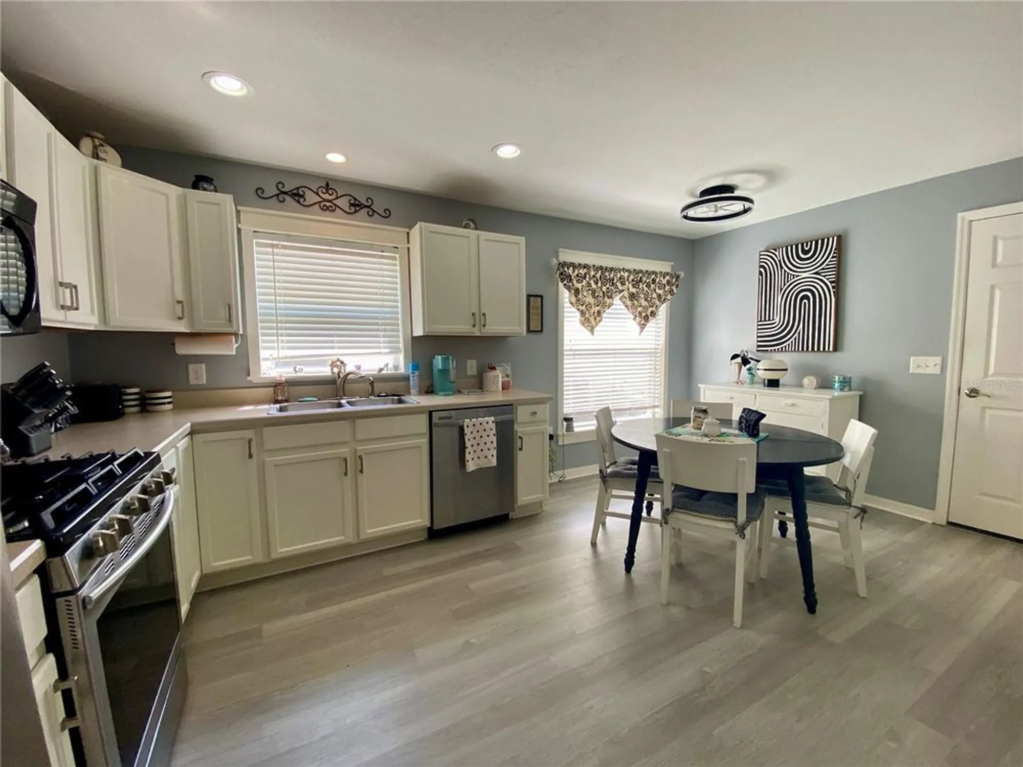 Property Slideshow image 8 of 47 | 246 chalet estates st, Lake Wales, FL, 33859