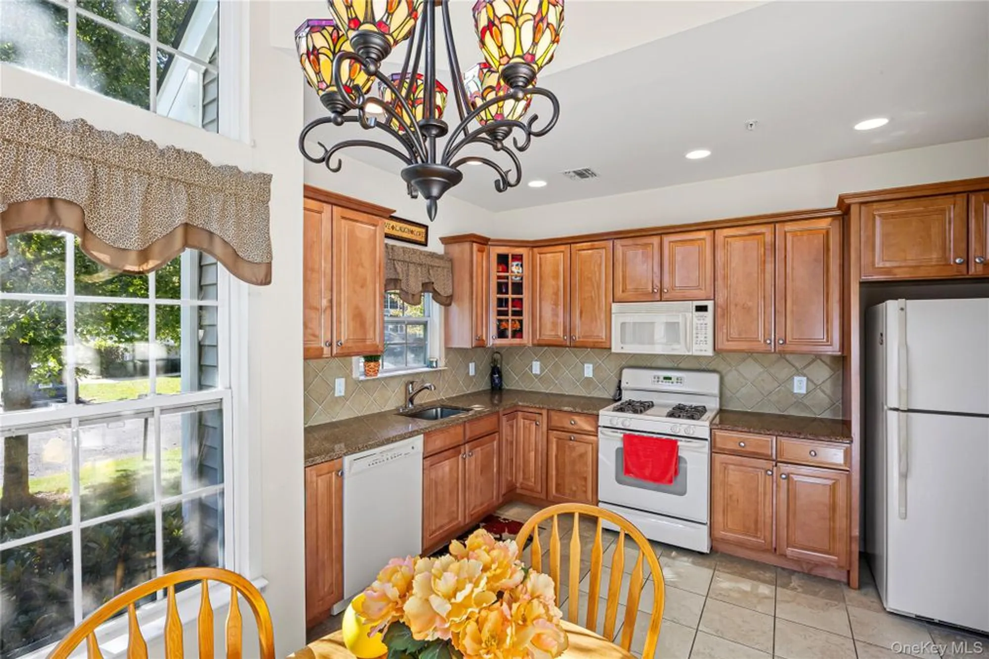 Property Slideshow image 14 of 32 | 48 avery ln, Miller Place, NY, 11764