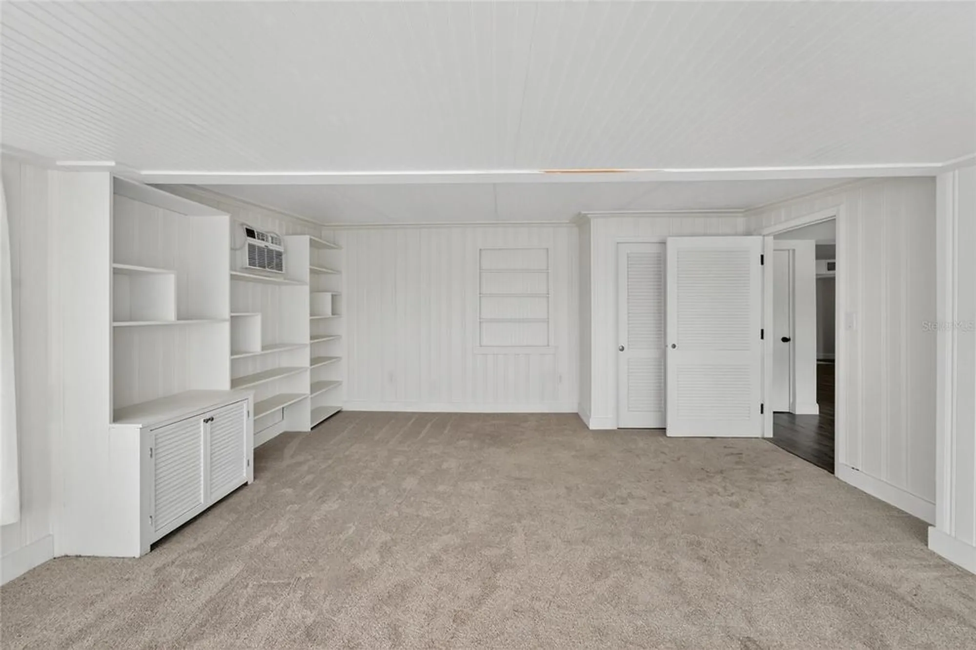 Property Slideshow image 43 of 68 | 1012 augusta dr, Sun City Center, FL, 33573