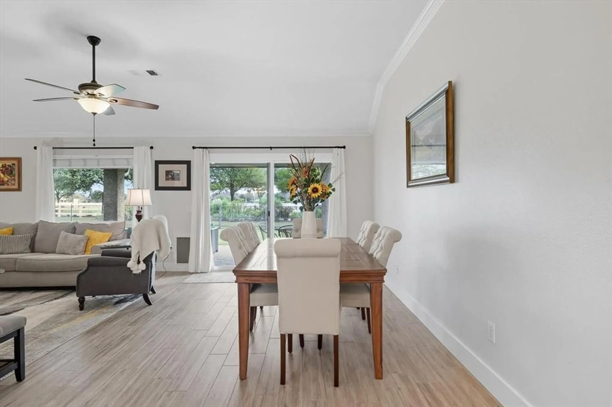 Property Slideshow image 9 of 39 | 9704 amber ct, Denton, TX, 76207