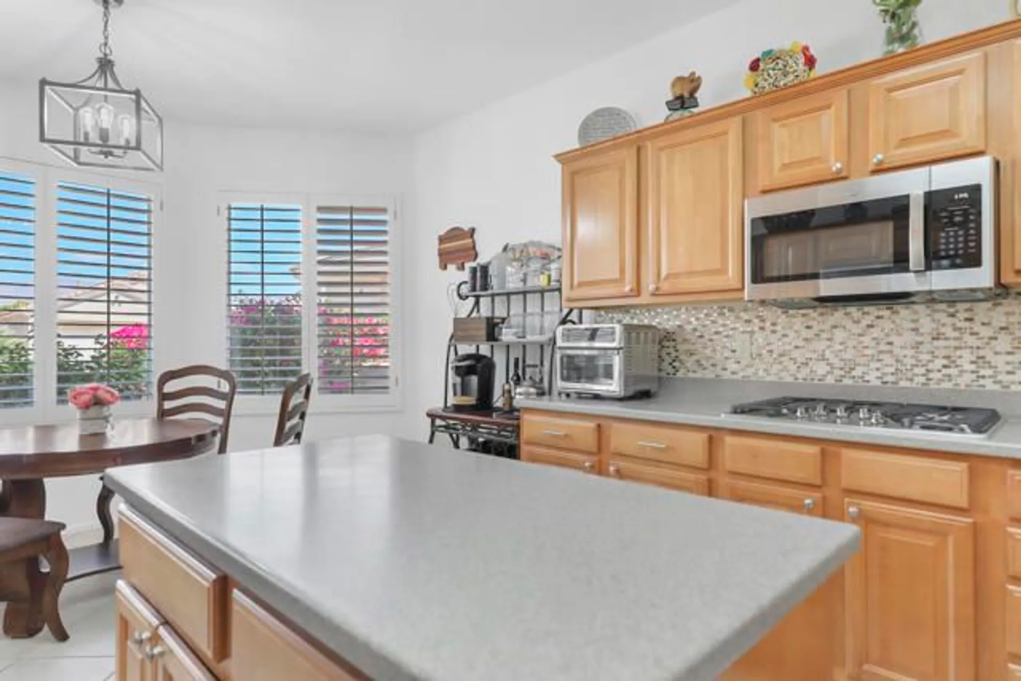 Property Slideshow image 16 of 43 | 78259 kistler way, Palm Desert, CA, 92211