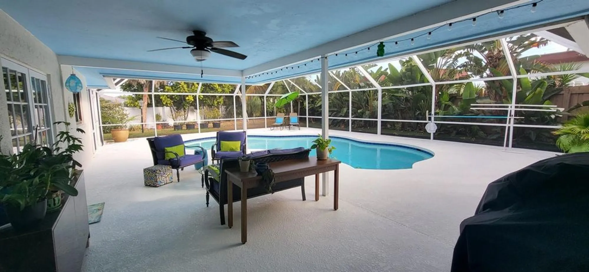 Property Slideshow image 25 of 31 | 3619 pembrook dr, Sarasota, FL, 34239
