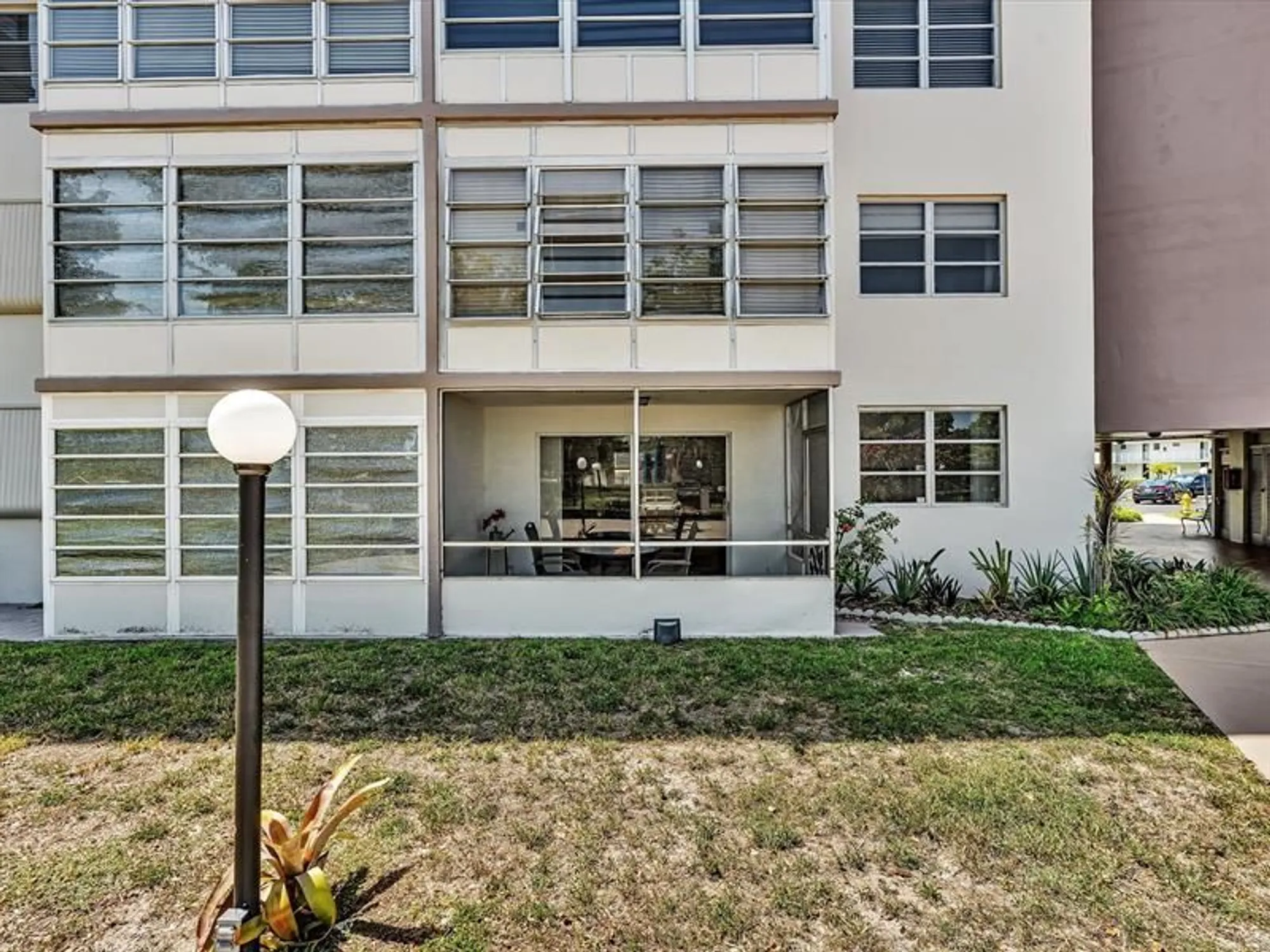 Property Slideshow image 24 of 41 | 2801 nw 47th ter apt 106, Lauderdale Lakes, FL, 33313