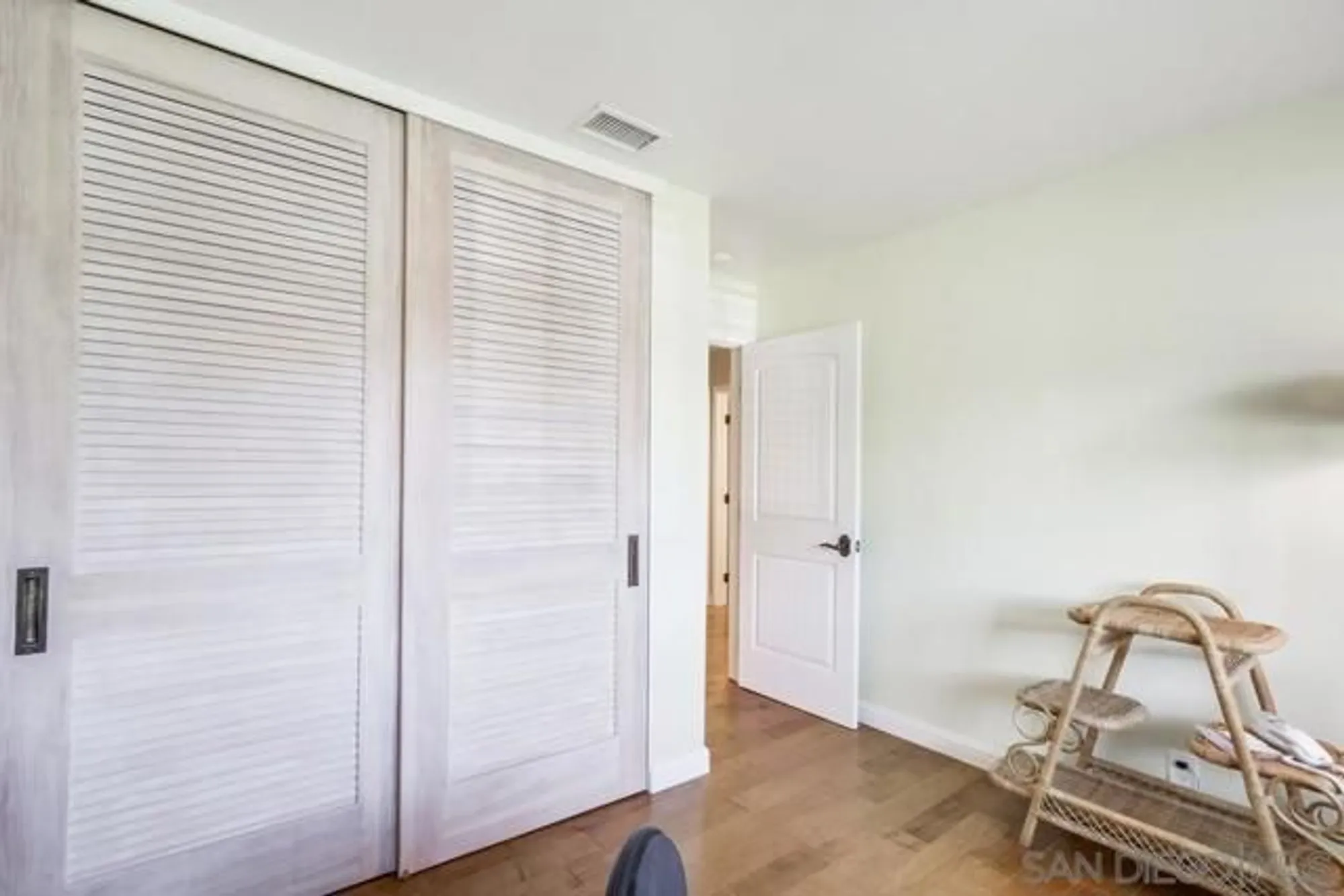 Property Slideshow image 26 of 44 | 1454 la plaza dr, San Marcos, CA, 92078