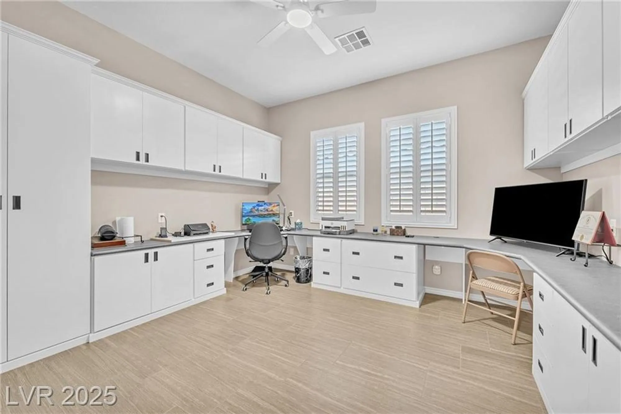 Property Slideshow image 19 of 49 | 755 merry maple st, Henderson, NV, 89011