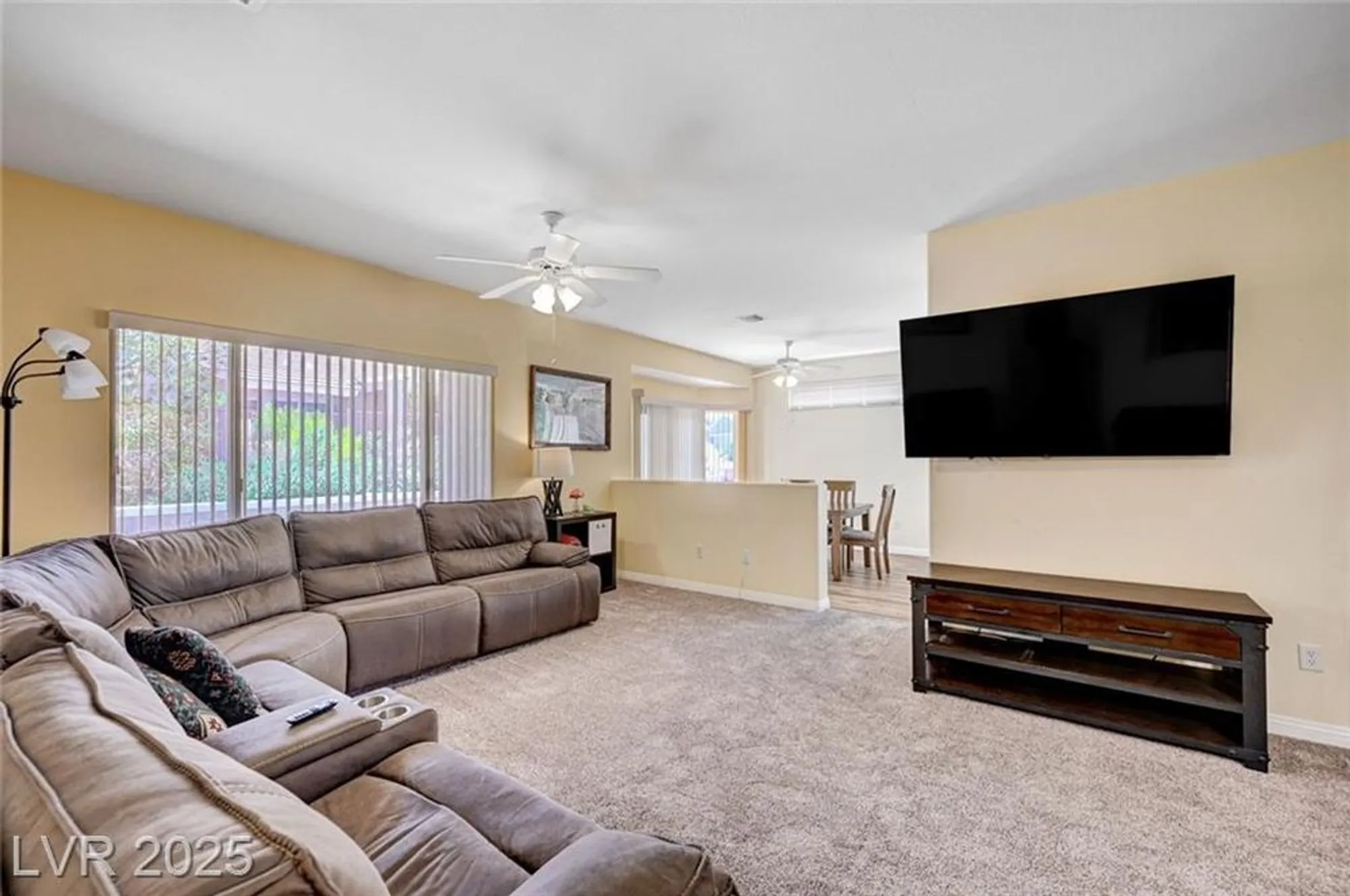 Property Slideshow image 7 of 60 | 580 carmel mesa dr, Henderson, NV, 89012