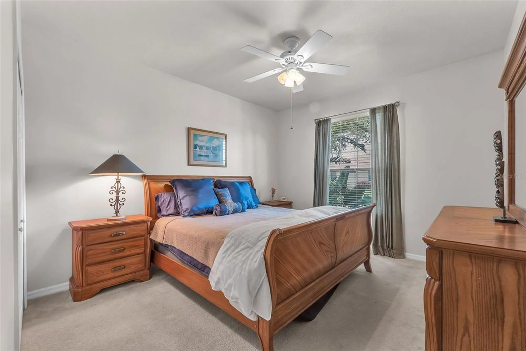 Property Slideshow image 21 of 51 | 321 silver falls dr, Apollo Beach, FL, 33572