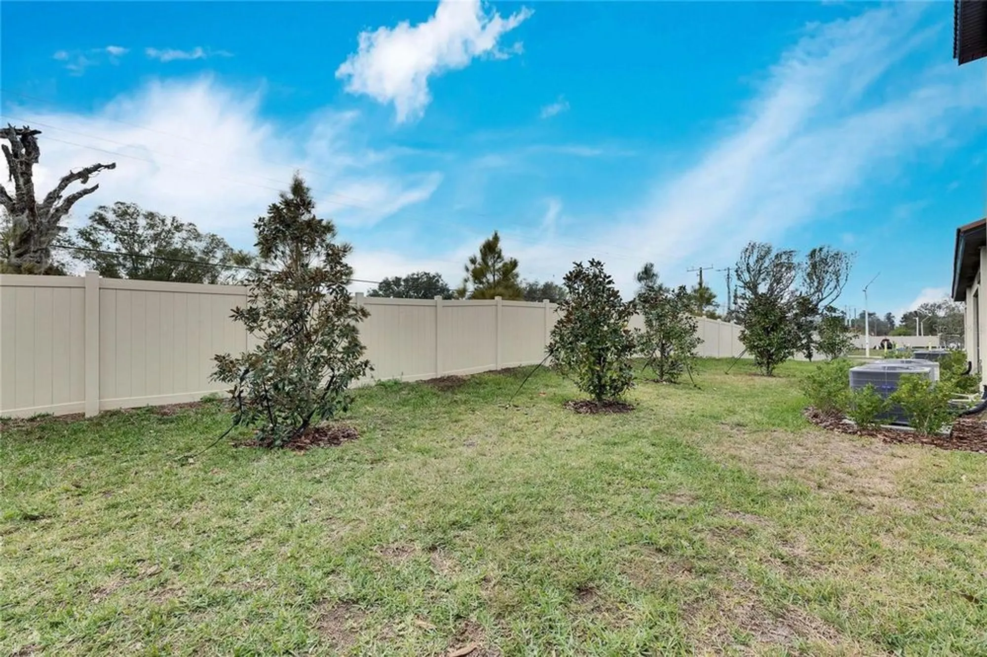 Property Slideshow image 64 of 100 | 17554 holly well ave, Wimauma, FL, 33598