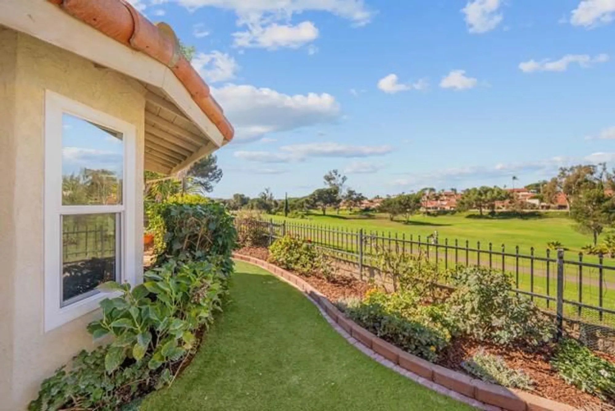 Property Slideshow image 24 of 30 | 17544 plaza otonal, San Diego, CA, 92128