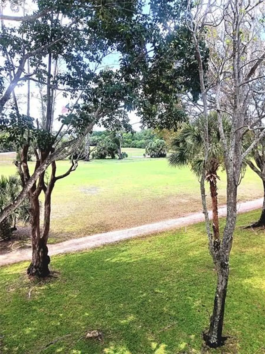 Property Slideshow image 22 of 39 | 1055 country club dr 301, Margate, FL, 33063