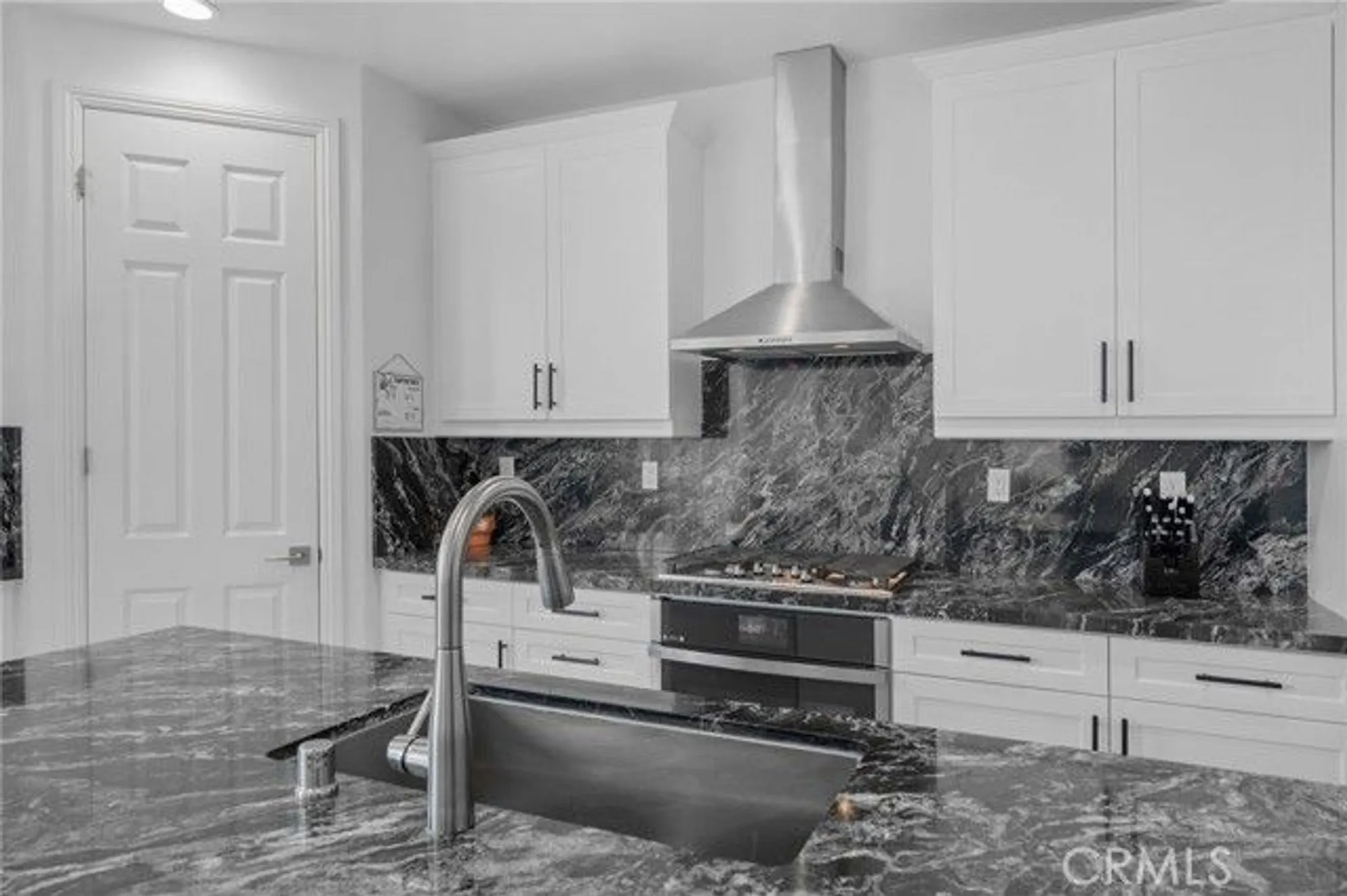 Property Slideshow image 9 of 39 | 24205 selwood dr, Corona, CA, 92883