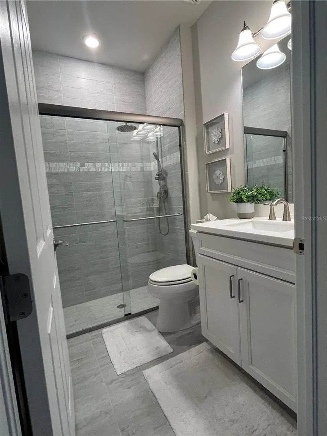 Property Slideshow image 19 of 29 | 1427 hyssop loop, North Port, FL, 34289