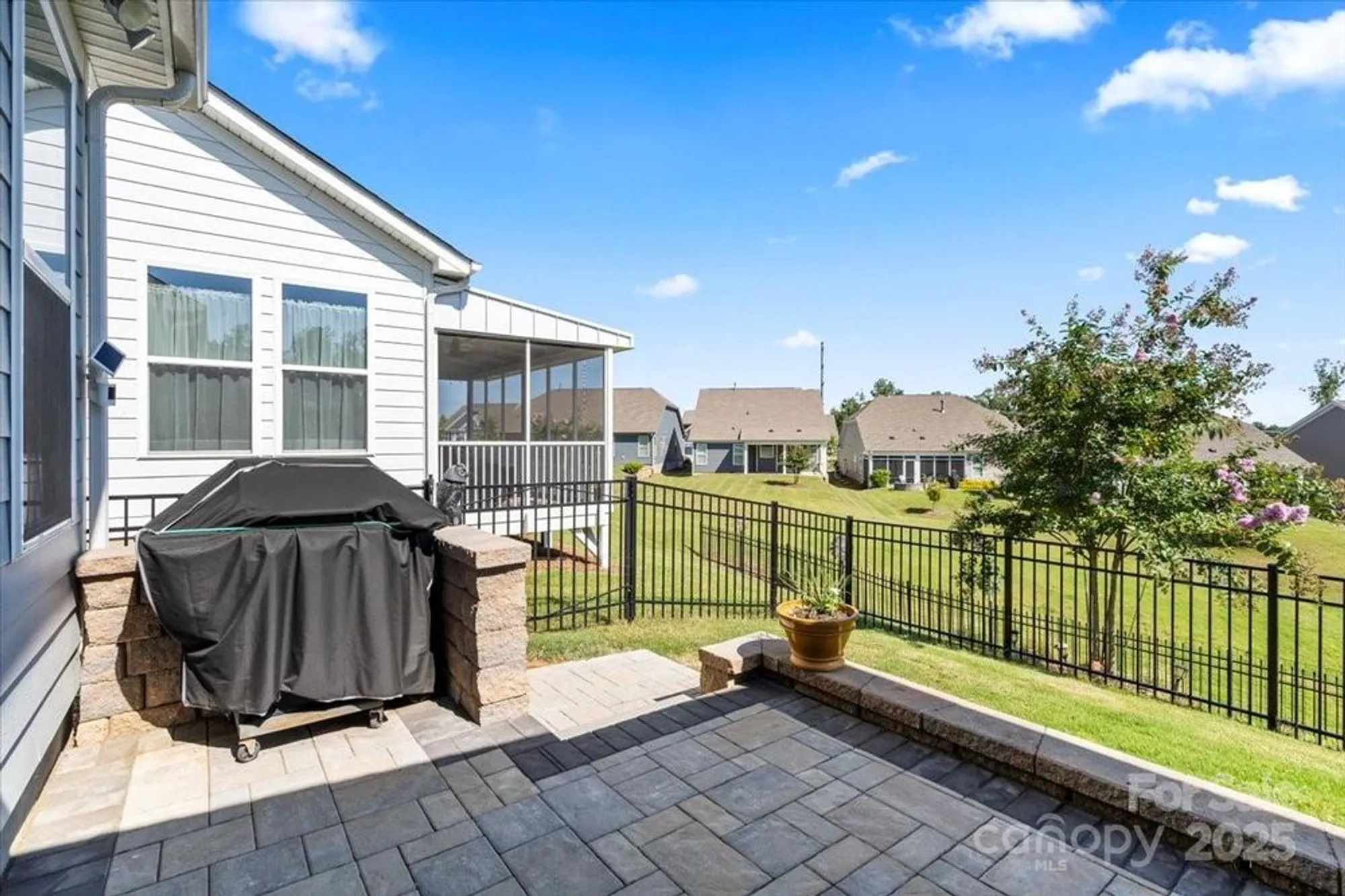 Property Slideshow image 19 of 21 | 7343 overjoyed crossing # 318, Charlotte, NC, 28215