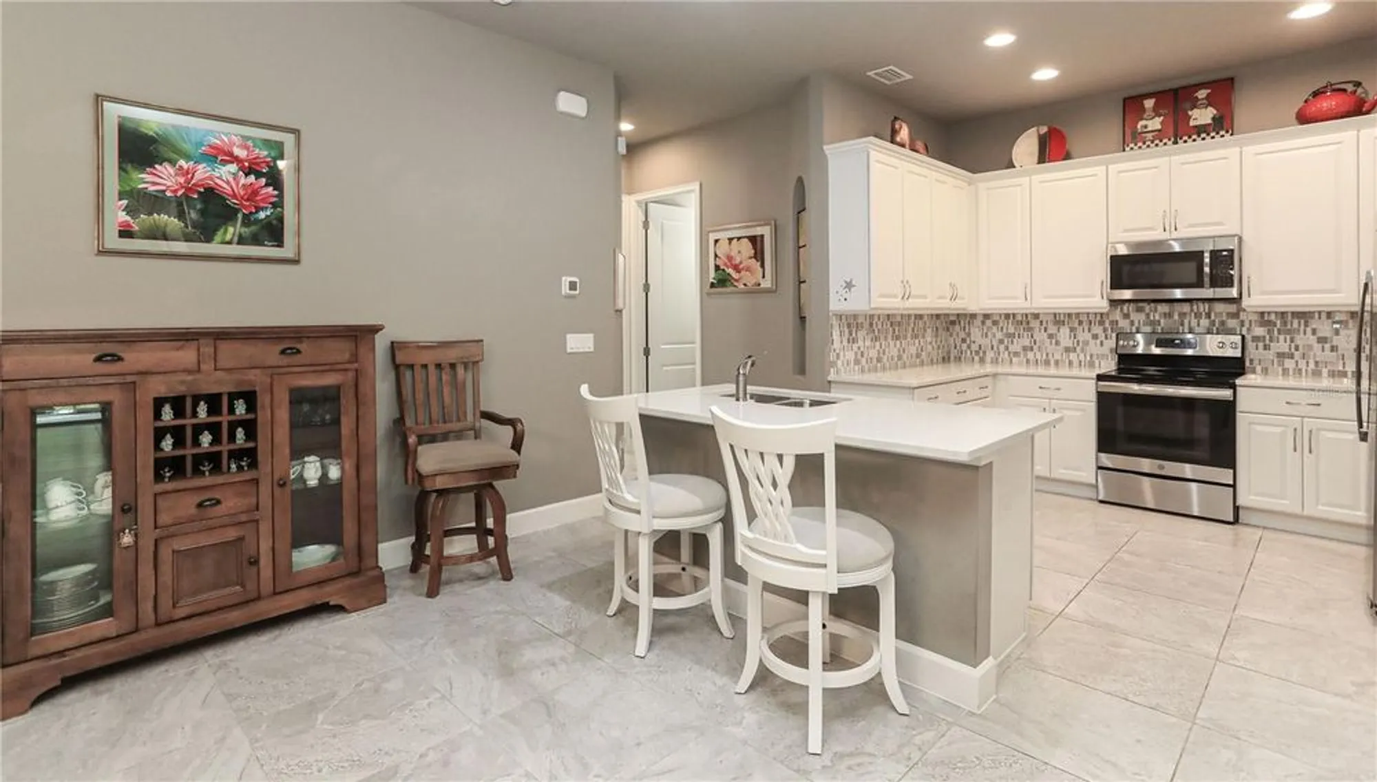 Property Slideshow image 6 of 92 | 875 pinewood dr, Ormond Beach, FL, 32174