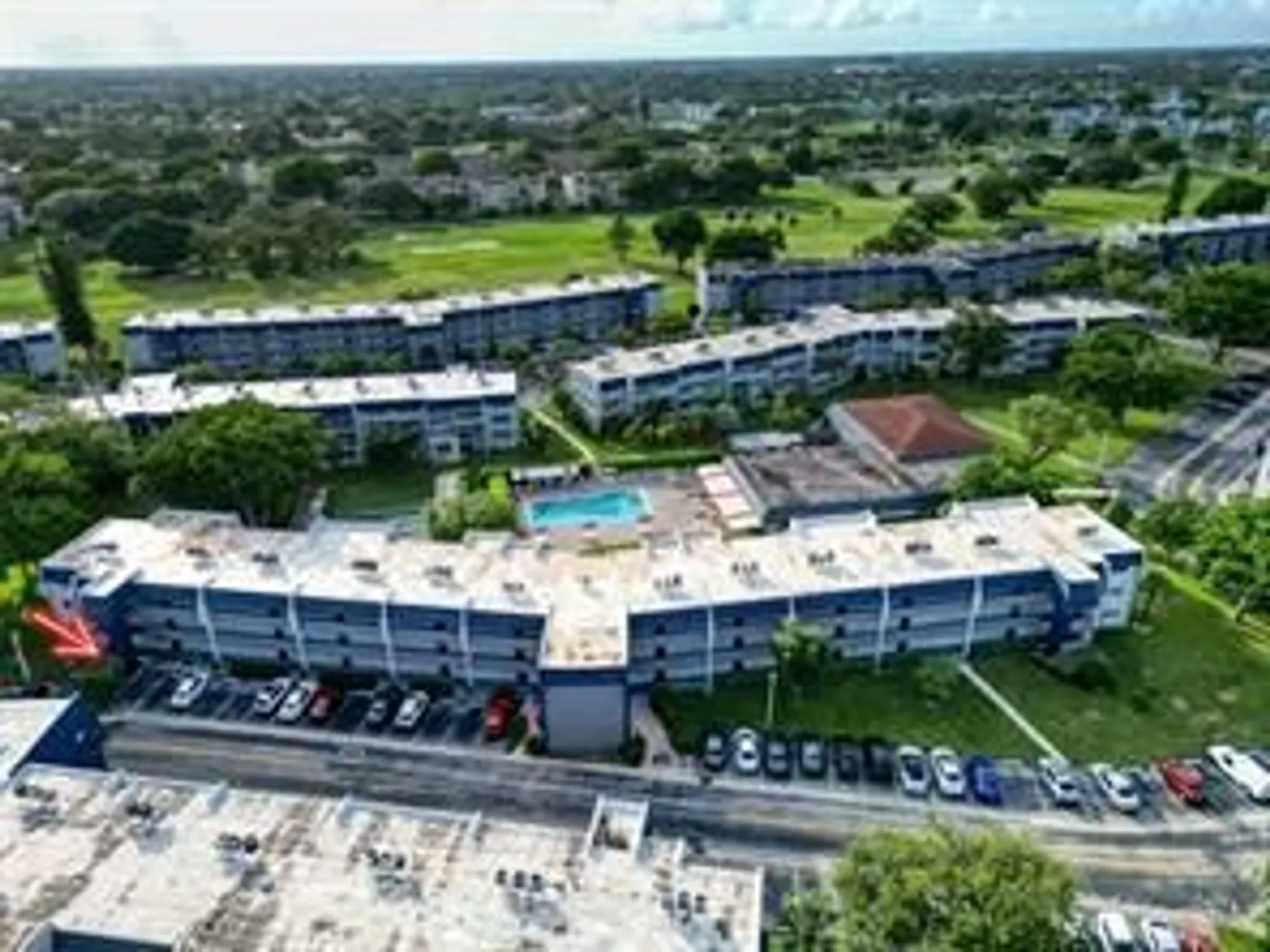 Property Slideshow image 4 of 43 | 7897 golf circle dr 112, Margate, FL, 33063