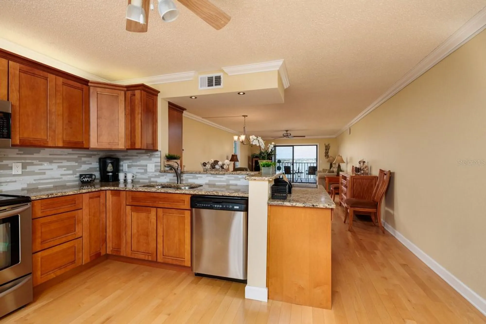 Property Slideshow image 23 of 100 | 7700 sun island dr 608, South Pasadena, FL, 33707