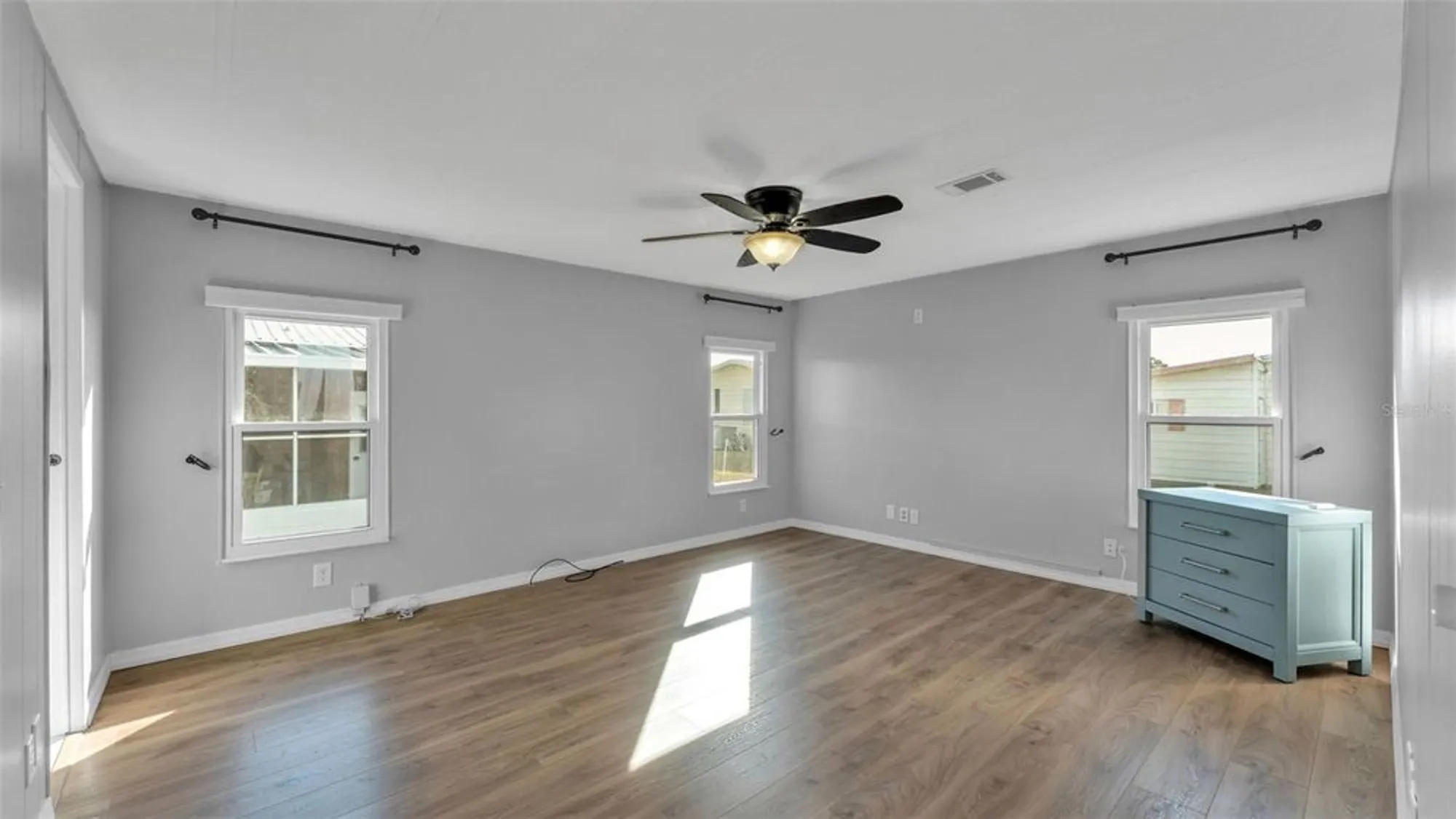 Property Slideshow image 22 of 59 | 5079 lodgewood dr, Lakeland, FL, 33810