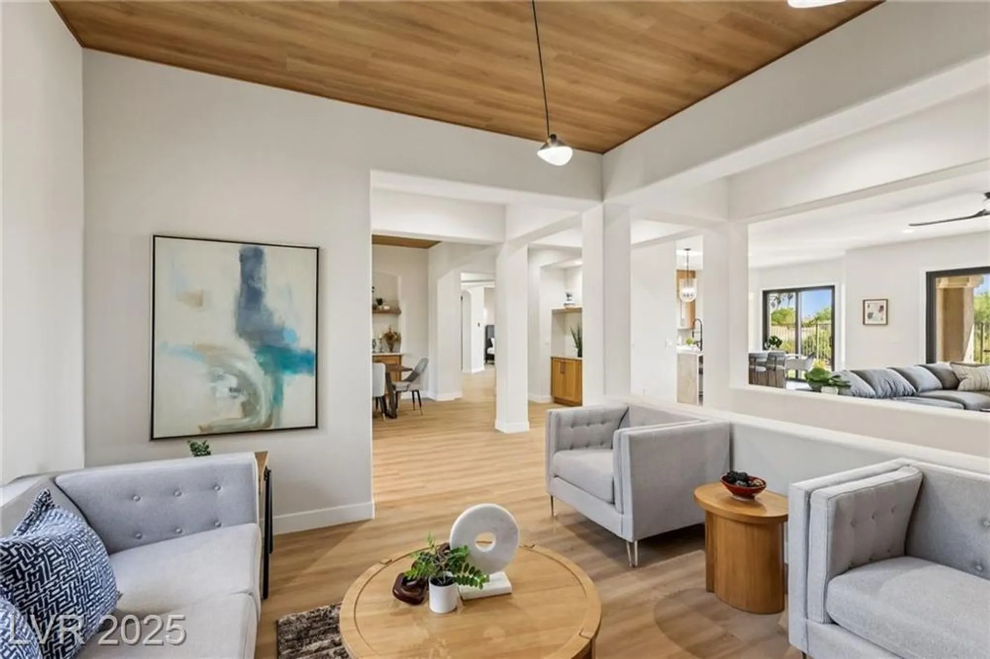 Property Slideshow image 13 of 96 | 10480 premia pl, Las Vegas, NV, 89135