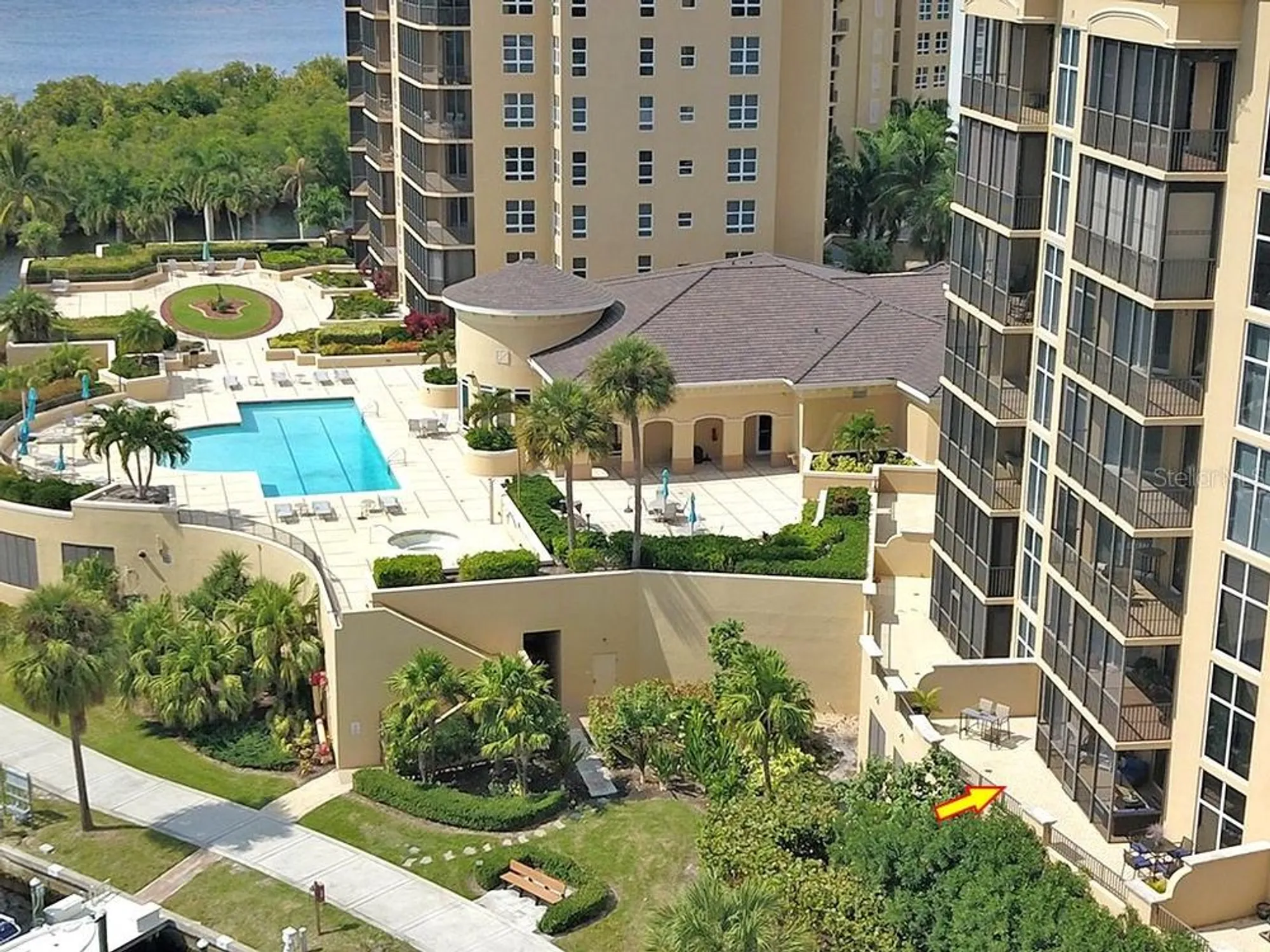 Property Slideshow image 37 of 53 | 3313 sunset key cir 105, Punta Gorda, FL, 33955