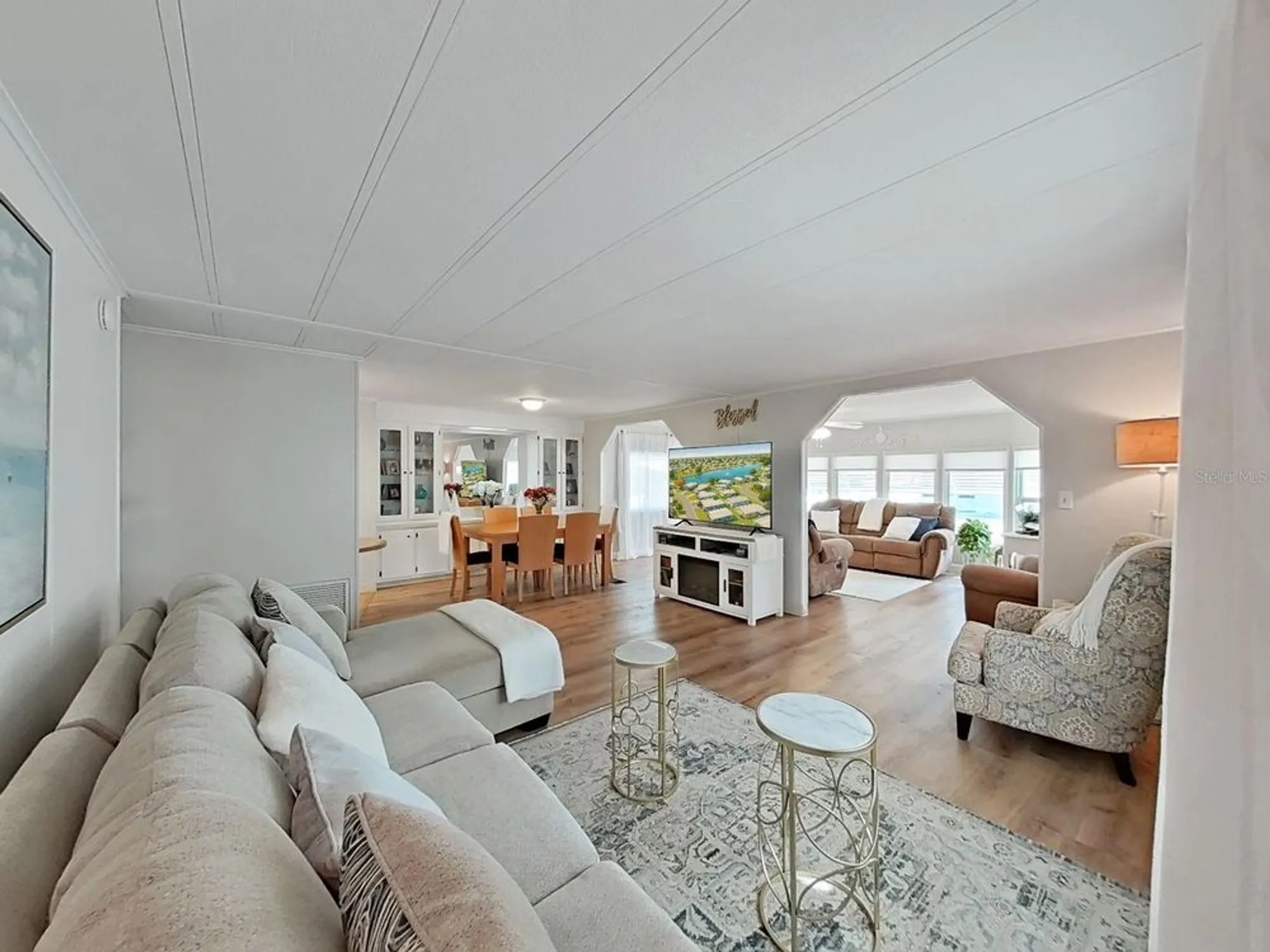 Property Slideshow image 14 of 45 | 4928 foxdale dr, Lakeland, FL, 33810